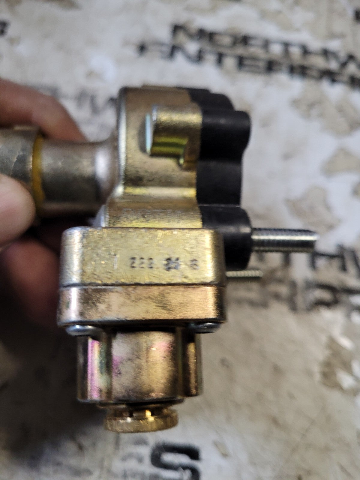 Kenworth G90-1099-095 Leveling Valve 90555142