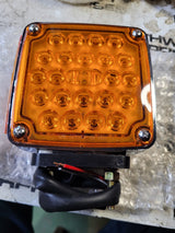 LFMR5223AA LED Right Hand (Curb Side) Lamp w/ Amber Side Marker