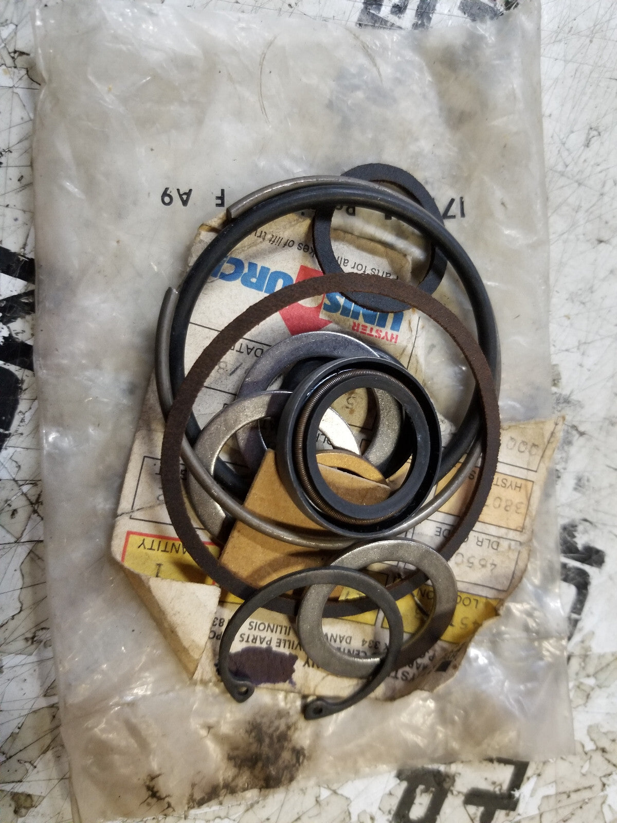 HY0171661 HYSTER SEAL KIT 0171661