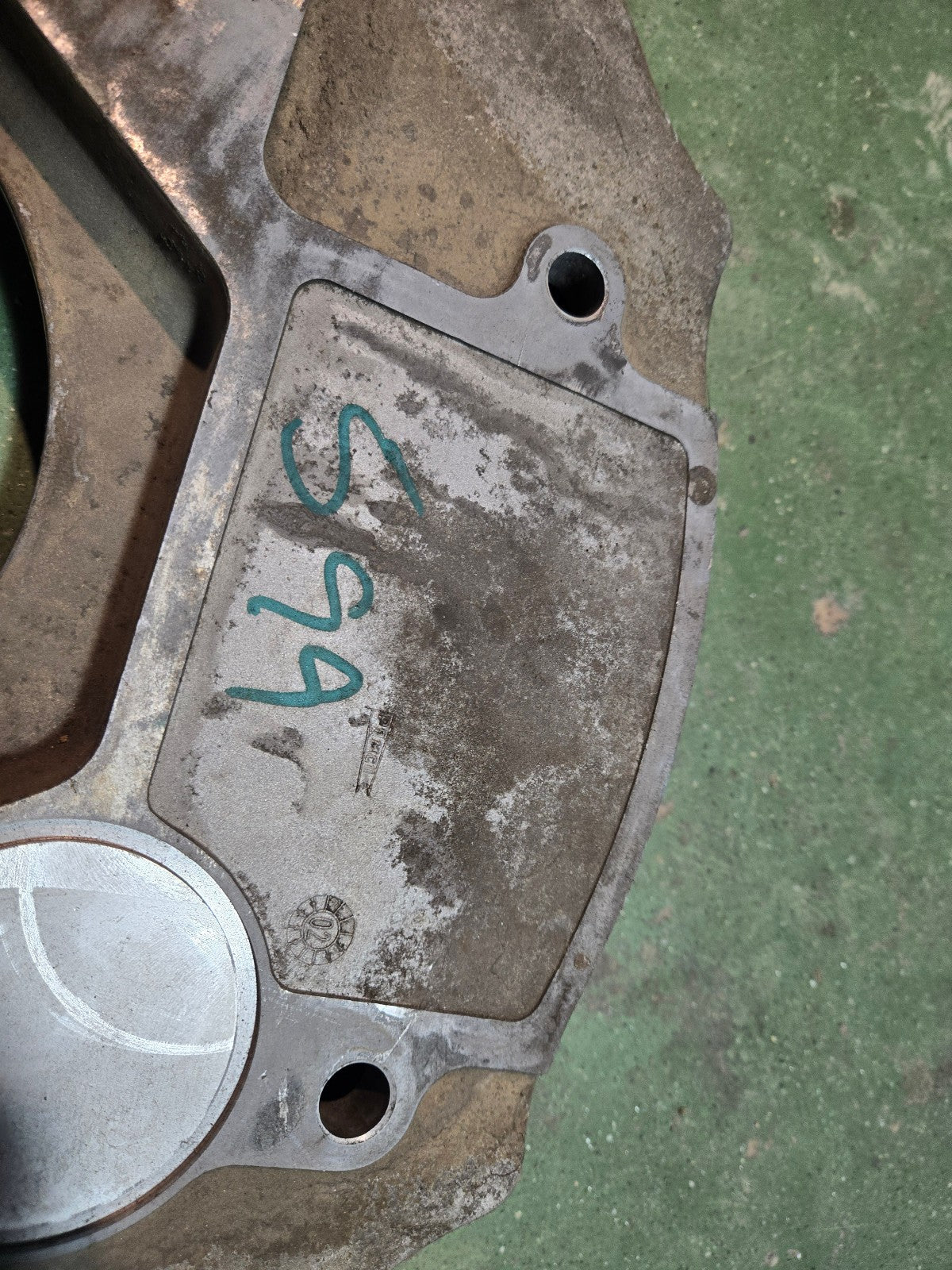 3965233 2003 -2005 DODGE RAM 2500 3500 CUMMINS ADAPTER PLATE HOUSING