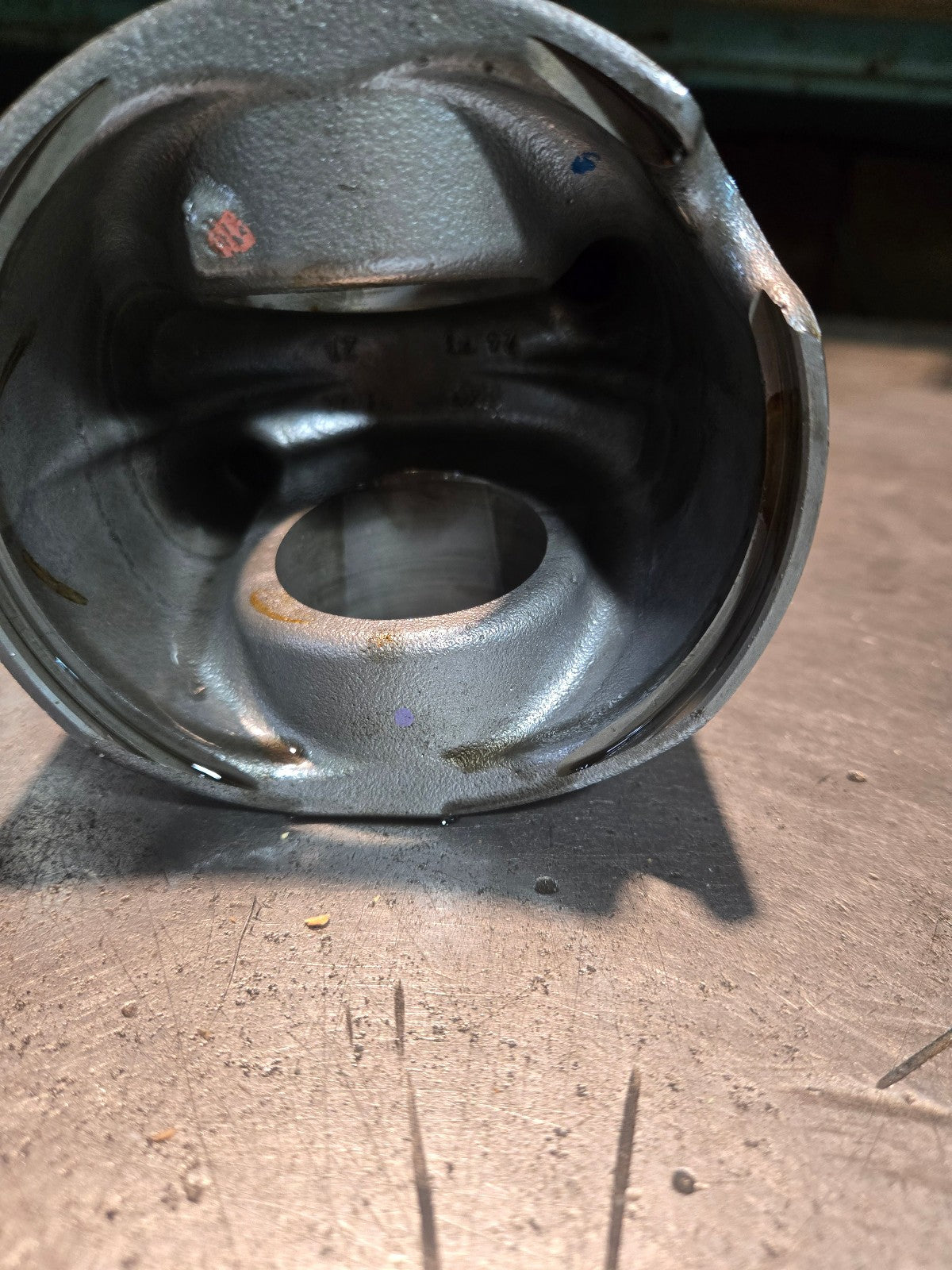 2023 ETL 6.7L CUMMINS ENGING PISTON AND WRISTPIN 68447756AA