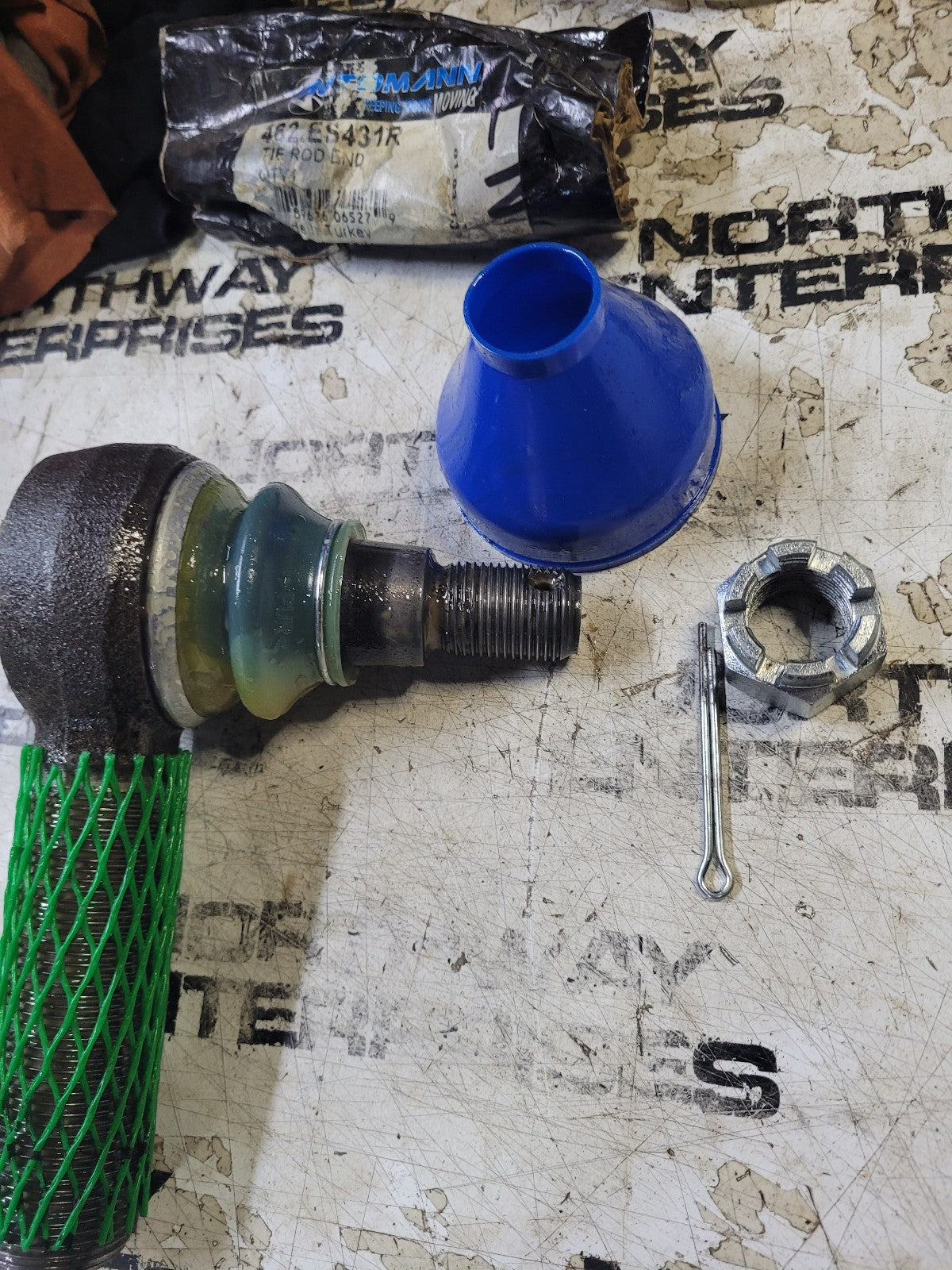 AUTOMANN Tie Rod End Left Hand Threaded Part # 462.ES431R