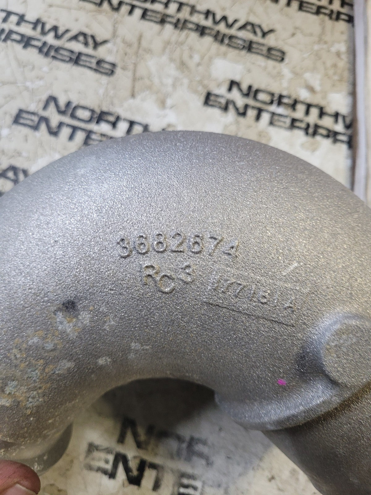 Turbo Elbow Flange Clamp 3682674 for ISX T6 Exhaust ISX Borg Warner S400 Cummins