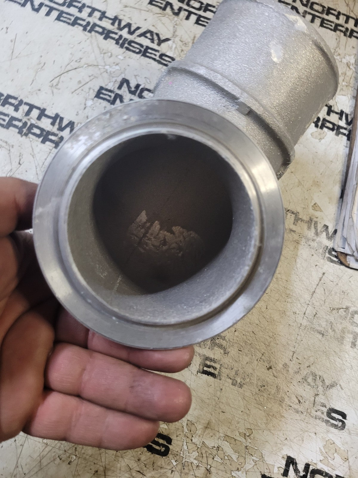 Turbo Elbow Flange Clamp 3682674 for ISX T6 Exhaust ISX Borg Warner S400 Cummins