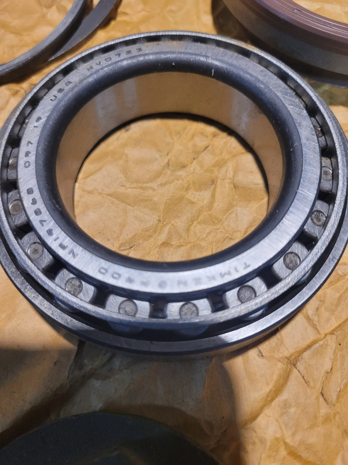 Dana 504054 Axle Differential Bearing And Seal Kit Tapered Roller