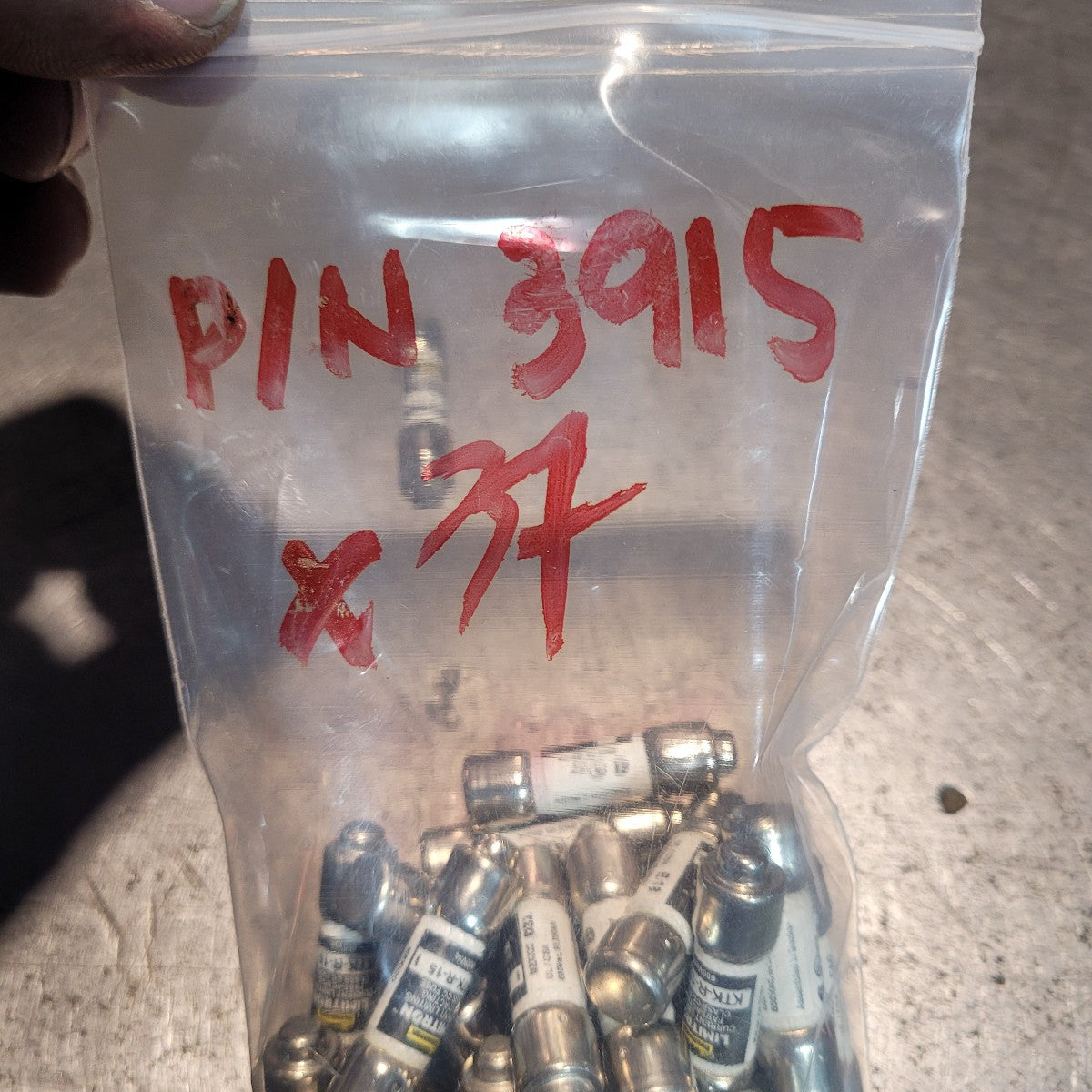 1 BAG OF 37PC KTK-R-15 600Vac Fuses Fast Acting Fuse – Northway ...