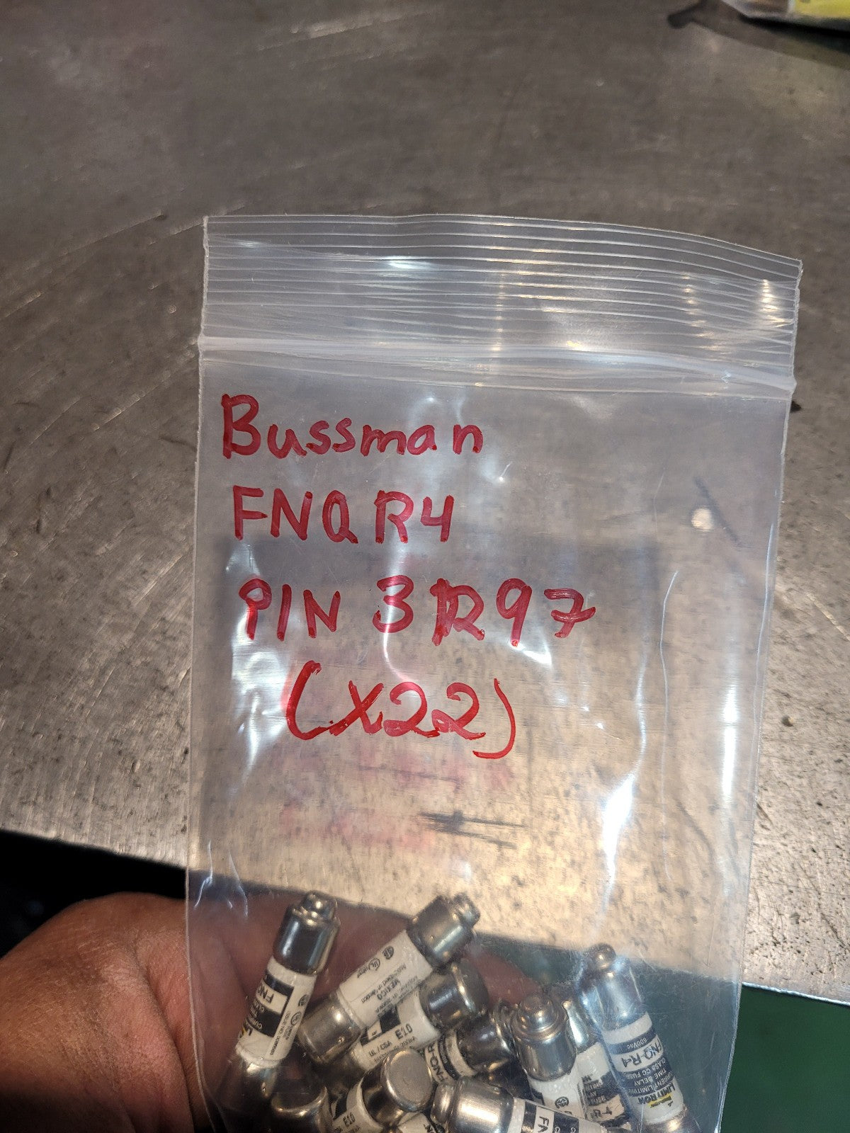 1 BAG OF 22pc FNQ-R-4 BUSSMANN TIME DELAY FUSE dual-element current limiting 4A