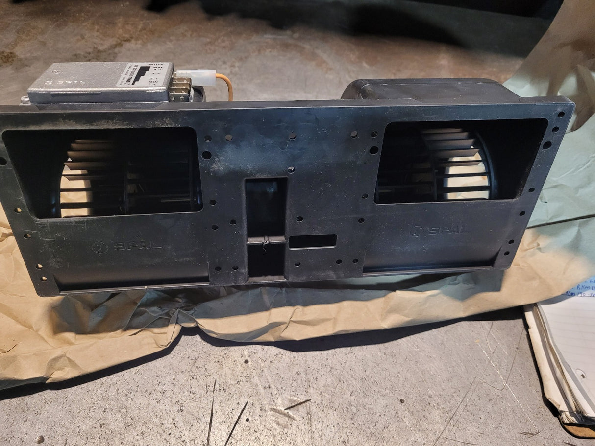 New OEM VOLVO VOE11006834 11006834 BLOWER MOTOR ASSEMBLY