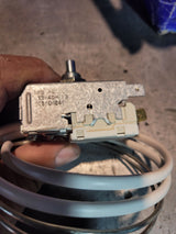 New VOE11104241 11104241 VOLVO THERMOSTAT TEMPERATURE SWITCH