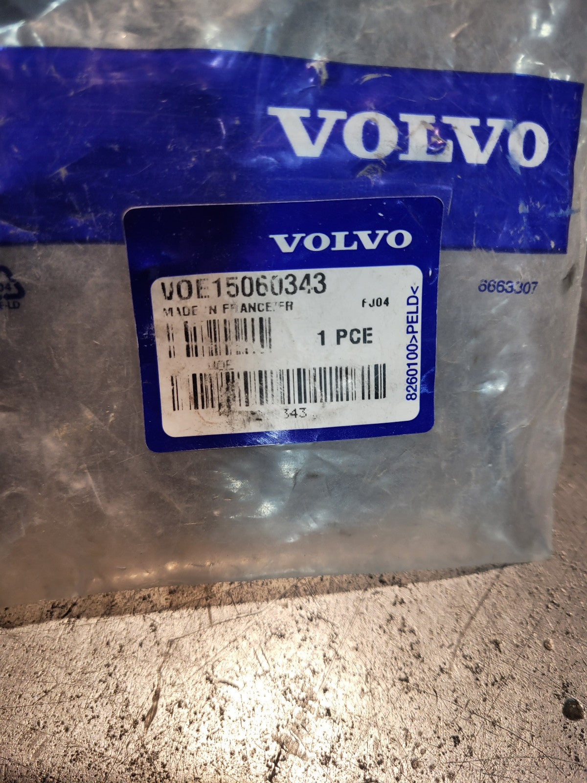 New GENUINE VOLVO VOE15060343 15060343 HANDLE