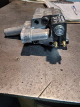 New GENUINE VOLVO VOE20556016 20556016 CONTROL VALVE