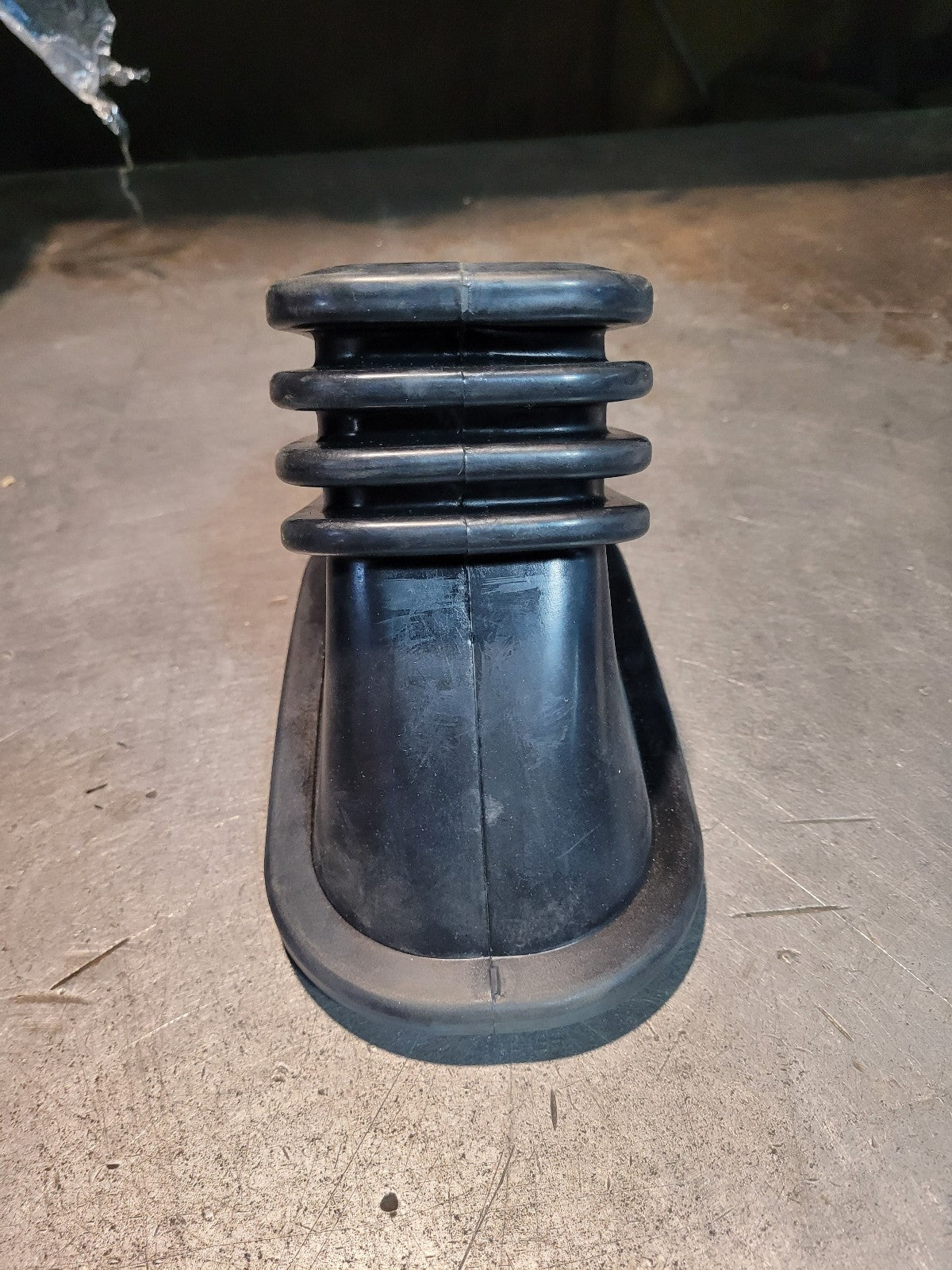 FREIGHTLINER Frontwall Steering Shaft Boot 14-18687-002
