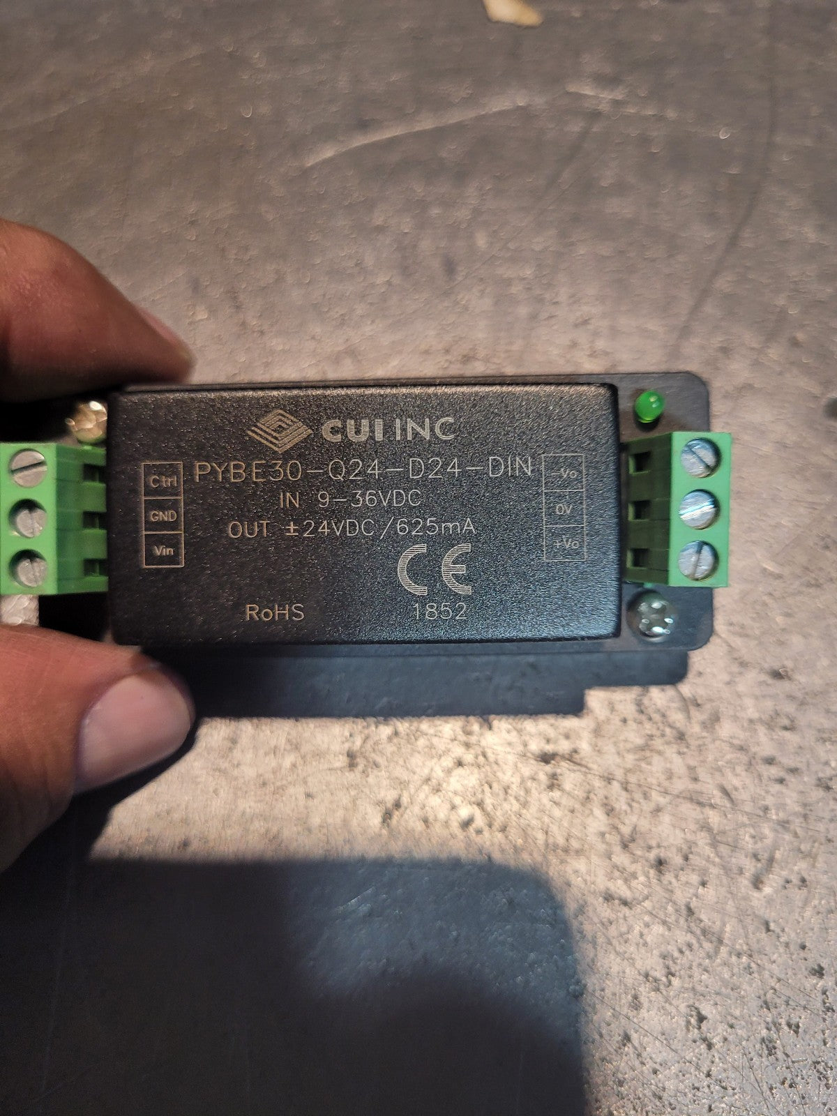 CUI PYBE30-Q24-D15-DIN Isolated Module DC DC Converter 2 Output 15V -15V 1A NEW!