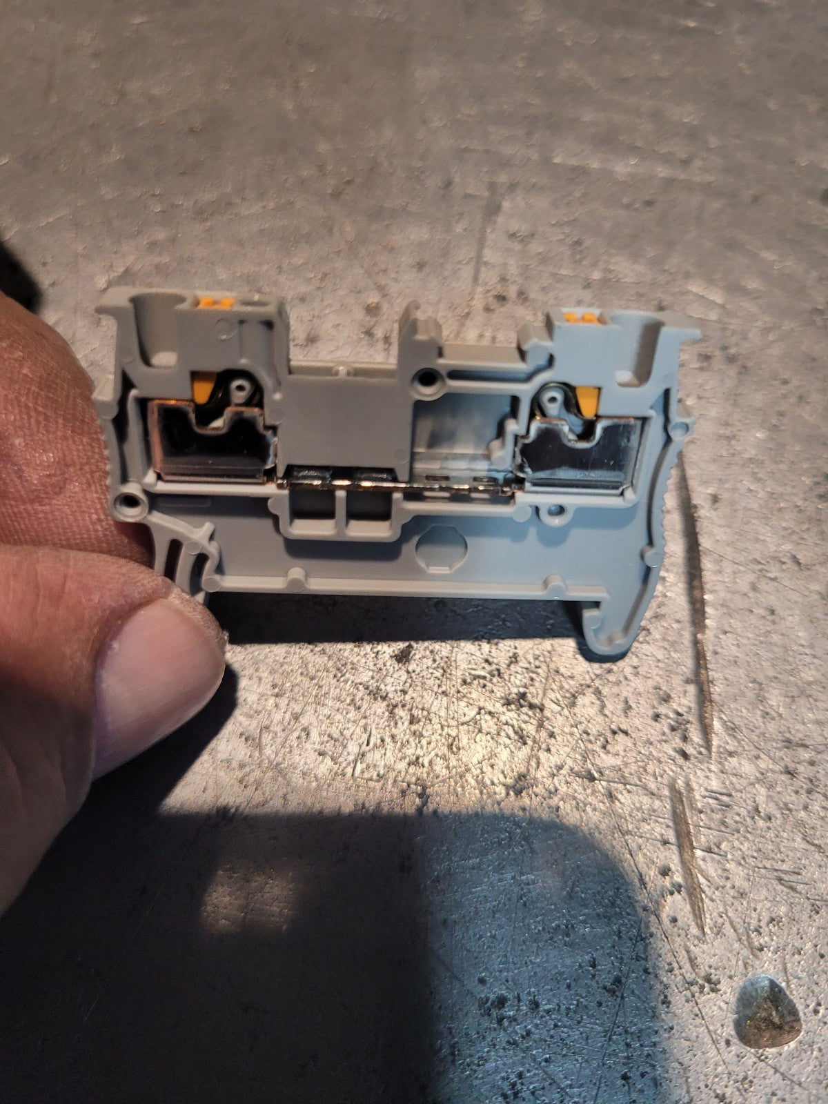 1 BOX OF 50PC - 3208100-31253 TERMINAL BLOCK