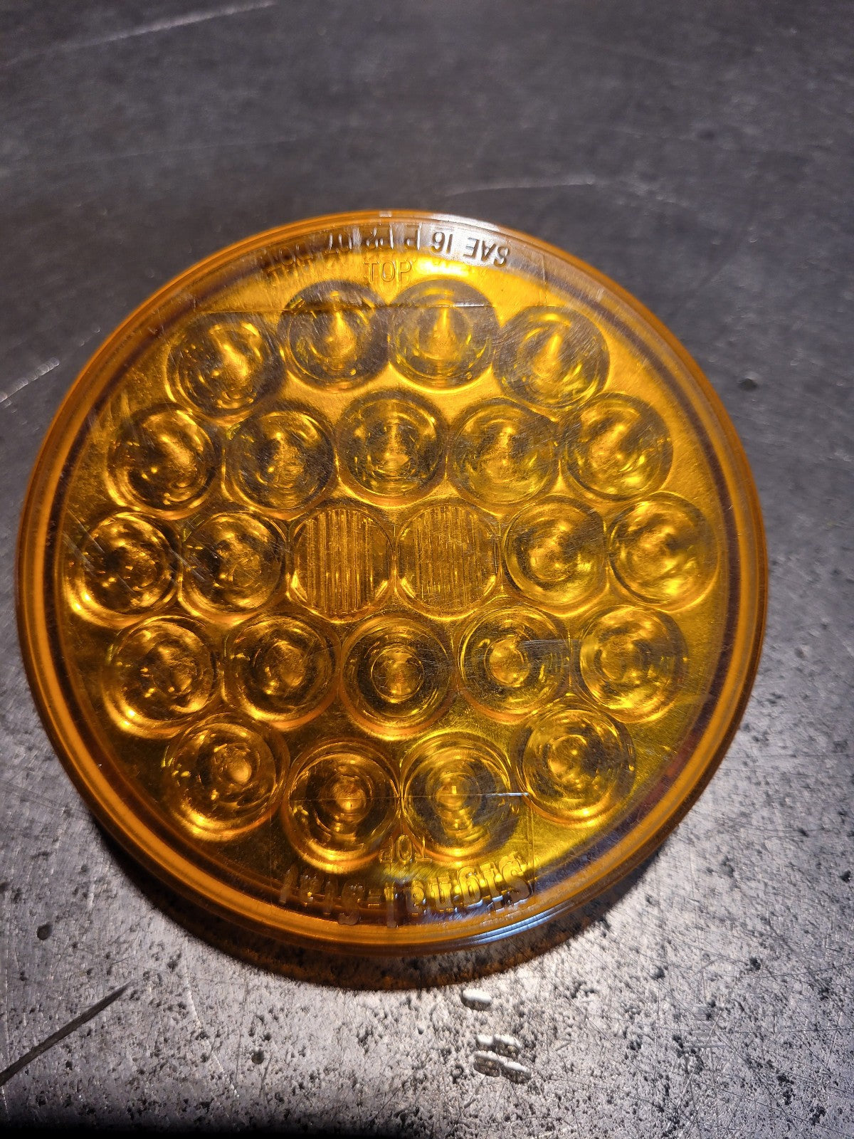 4050A SIGNAL STAT 4" AMBER YELLOW REAR TURN SIGNAL