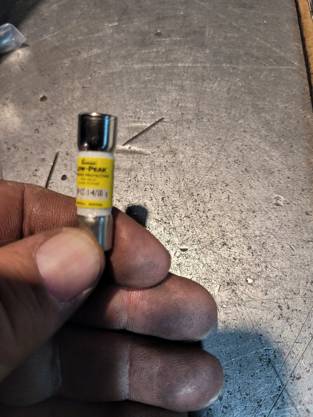 1 BAG OF 60pc CC-1-4/10 BUSSMANN TIME DELAY FUSE