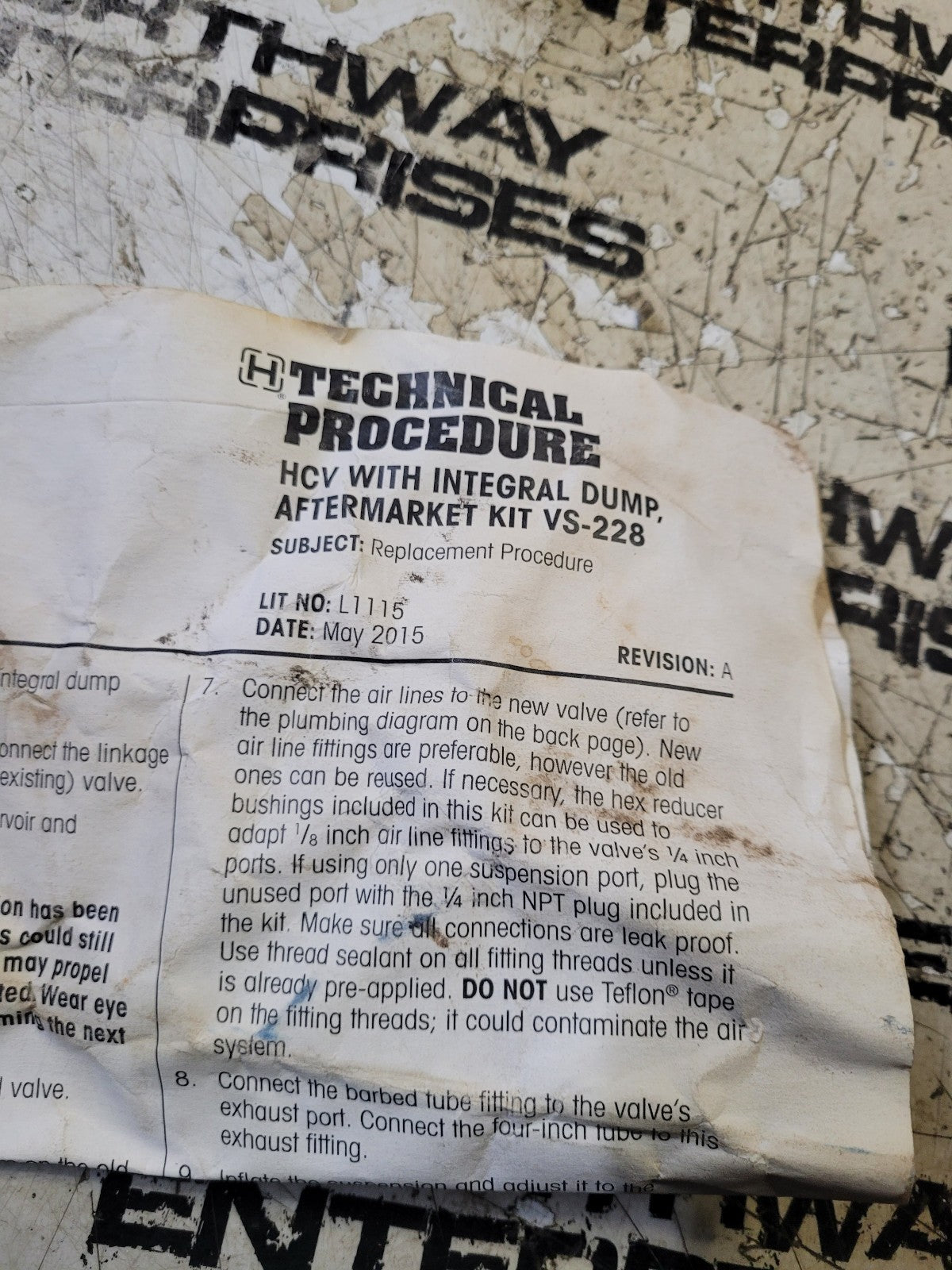 Hendrickson VS-228 Trailer Height Control Valve with Dump Valve