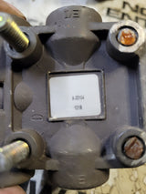 Hendrickson VS-228 Trailer Height Control Valve with Dump Valve