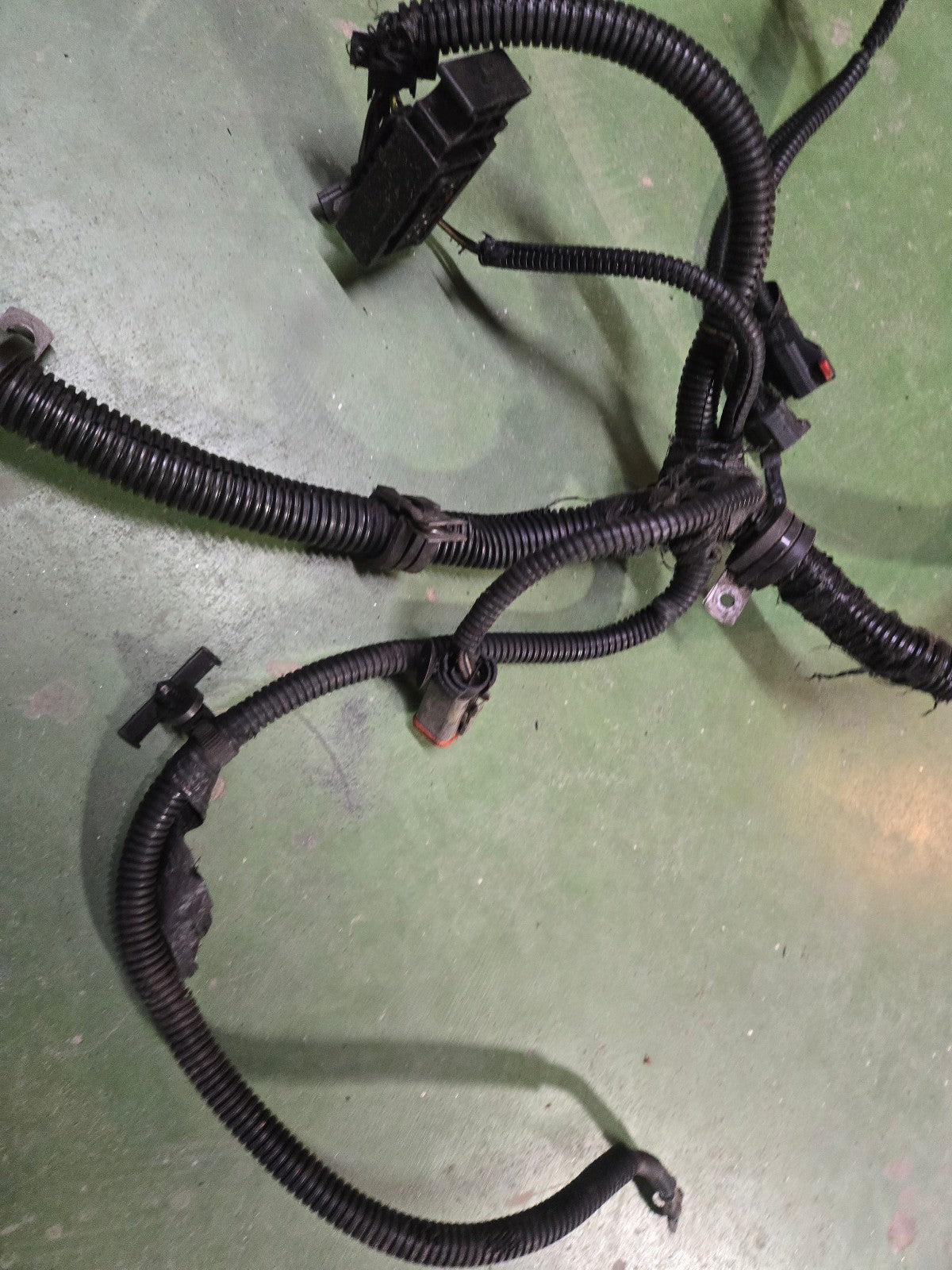 3947682 2001-2002 Dodge Ram Cummins Diesel ENGINE WIRING HARNESS