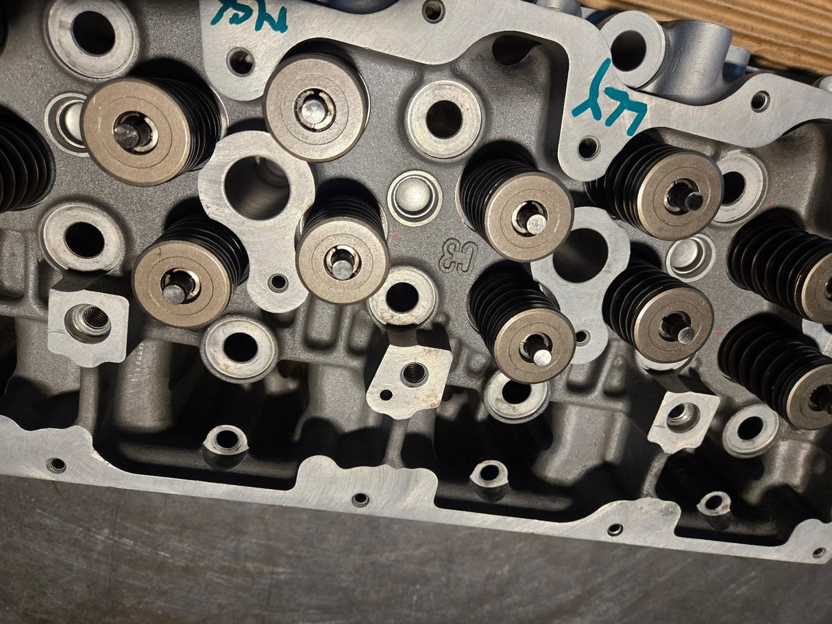 REMAN LH DRIVERS CYLINDER HEAD 6.6 DURAMAX DIESEL LLY VIN 2 97779579 REF55