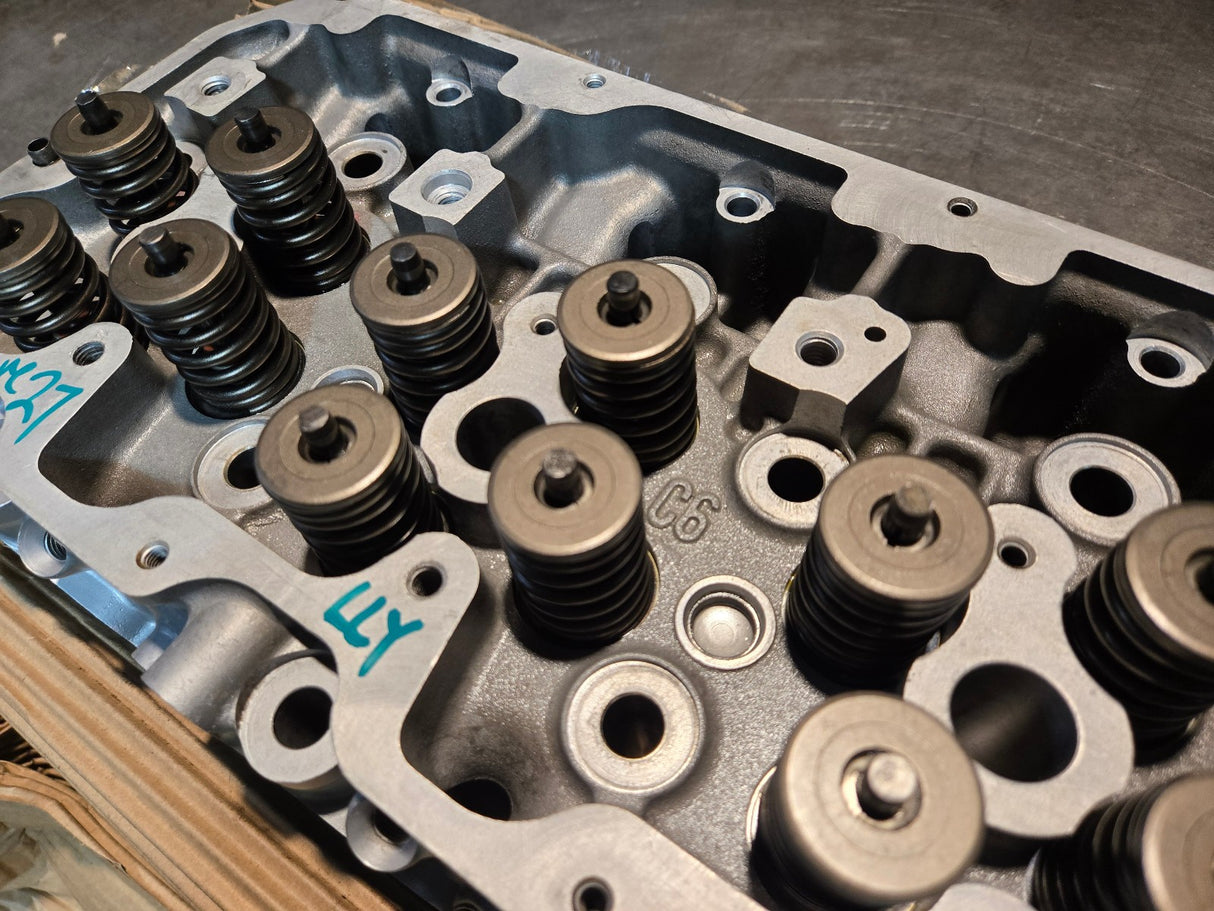 REMAN RH PASSENGER CYLINDER HEAD 6.6 DURAMAX DIESEL LLY VIN 2 97779579 ref27