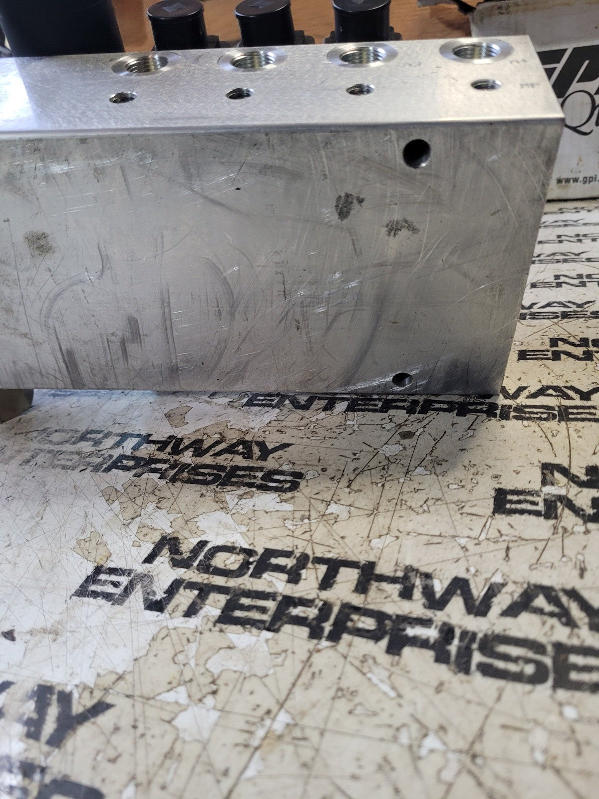 Rexroth R934002251 L5111G201AC0100 R933004446 CONTROL VALVE BANK