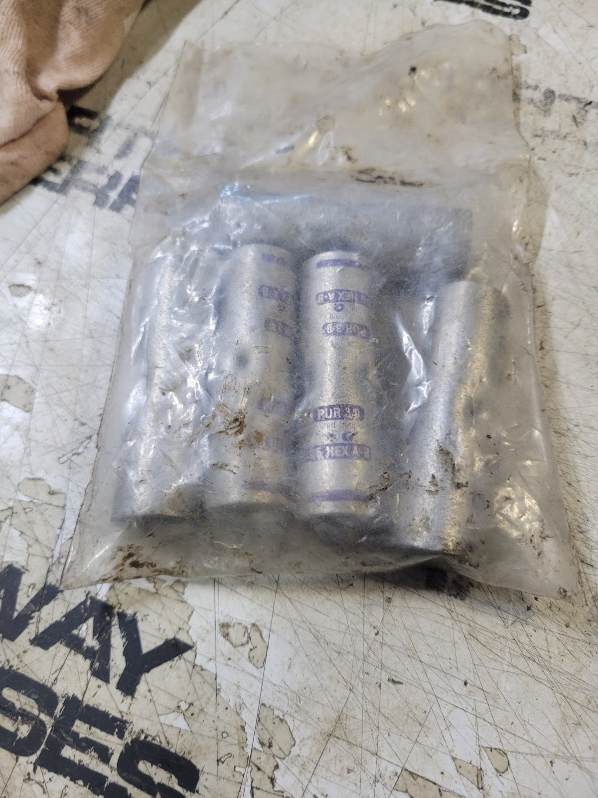 GENUINE Main Relief Valve 4372038 For Hitachi Excavator