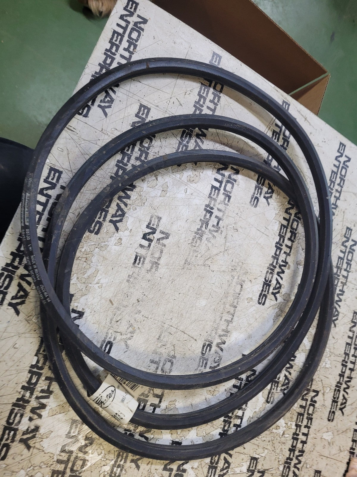 BB136 GATES 9053-0136 HI-POWER BELT