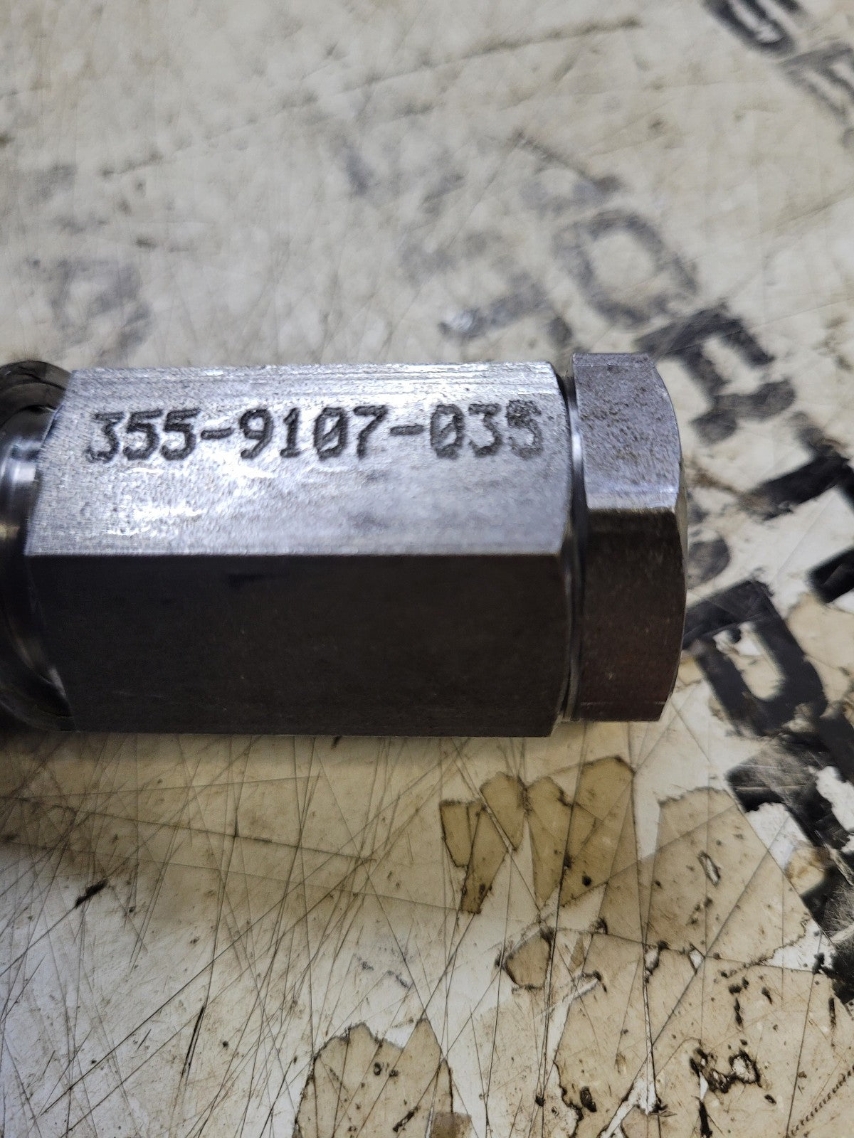 Parker 355-9107-035 Commercial Intertech Hydraulic Relief Valve