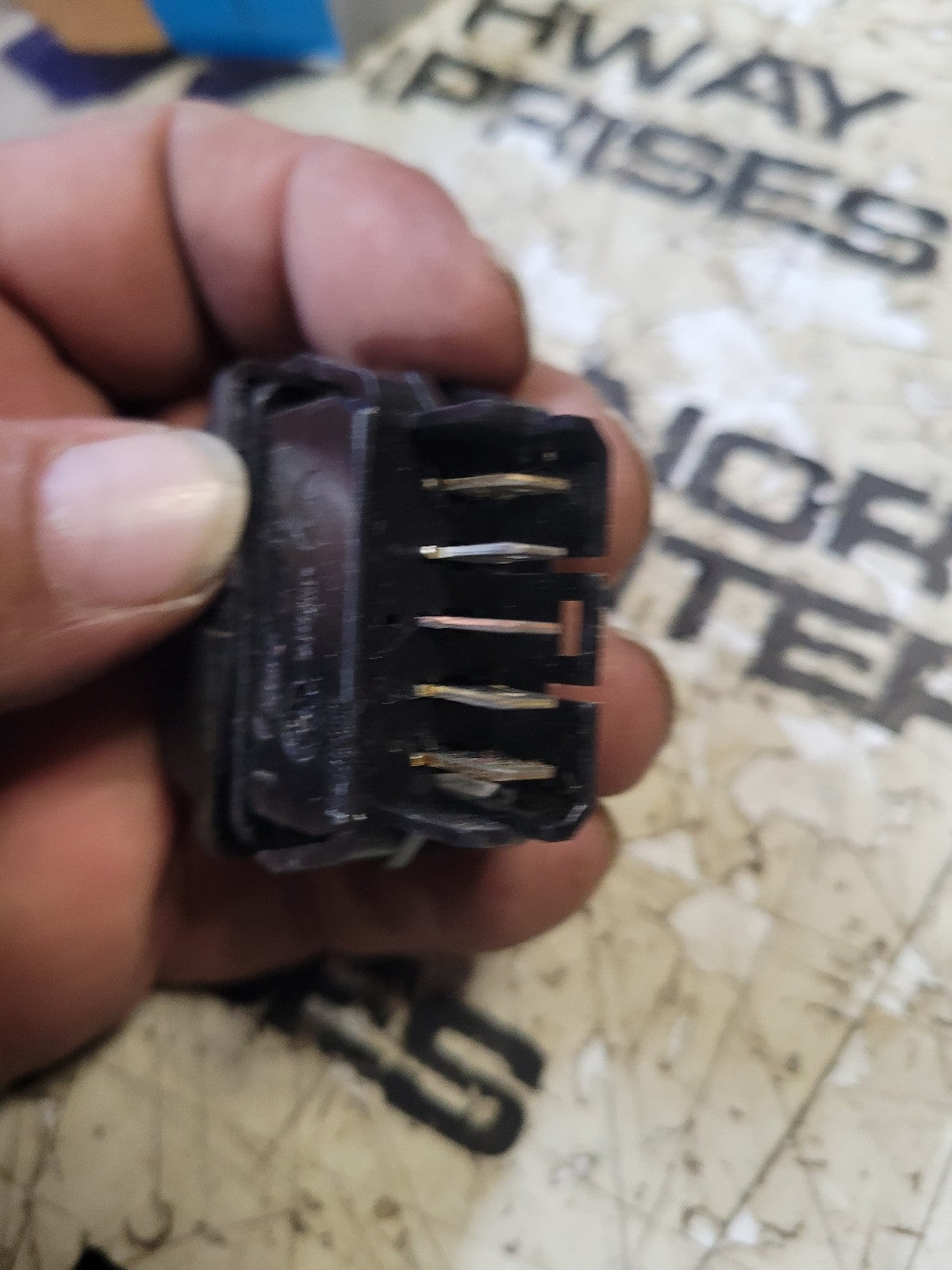 NEW Left Driver Side Master Window Lift Switch 1609209 For Peterbilt 365 367 384
