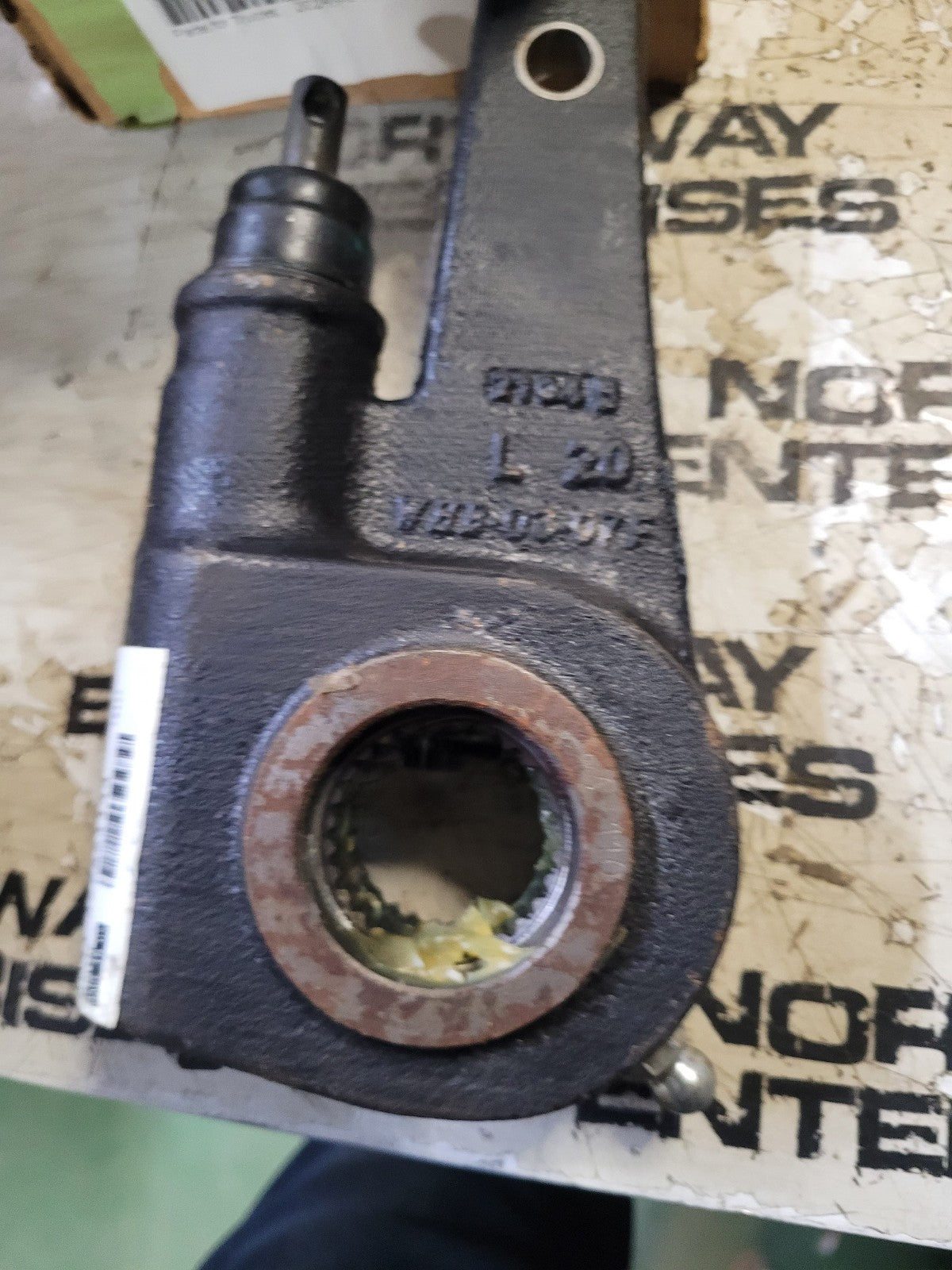 R803048 NEW Slack Adjuster Automatic GENUINE Meritor Type R803048