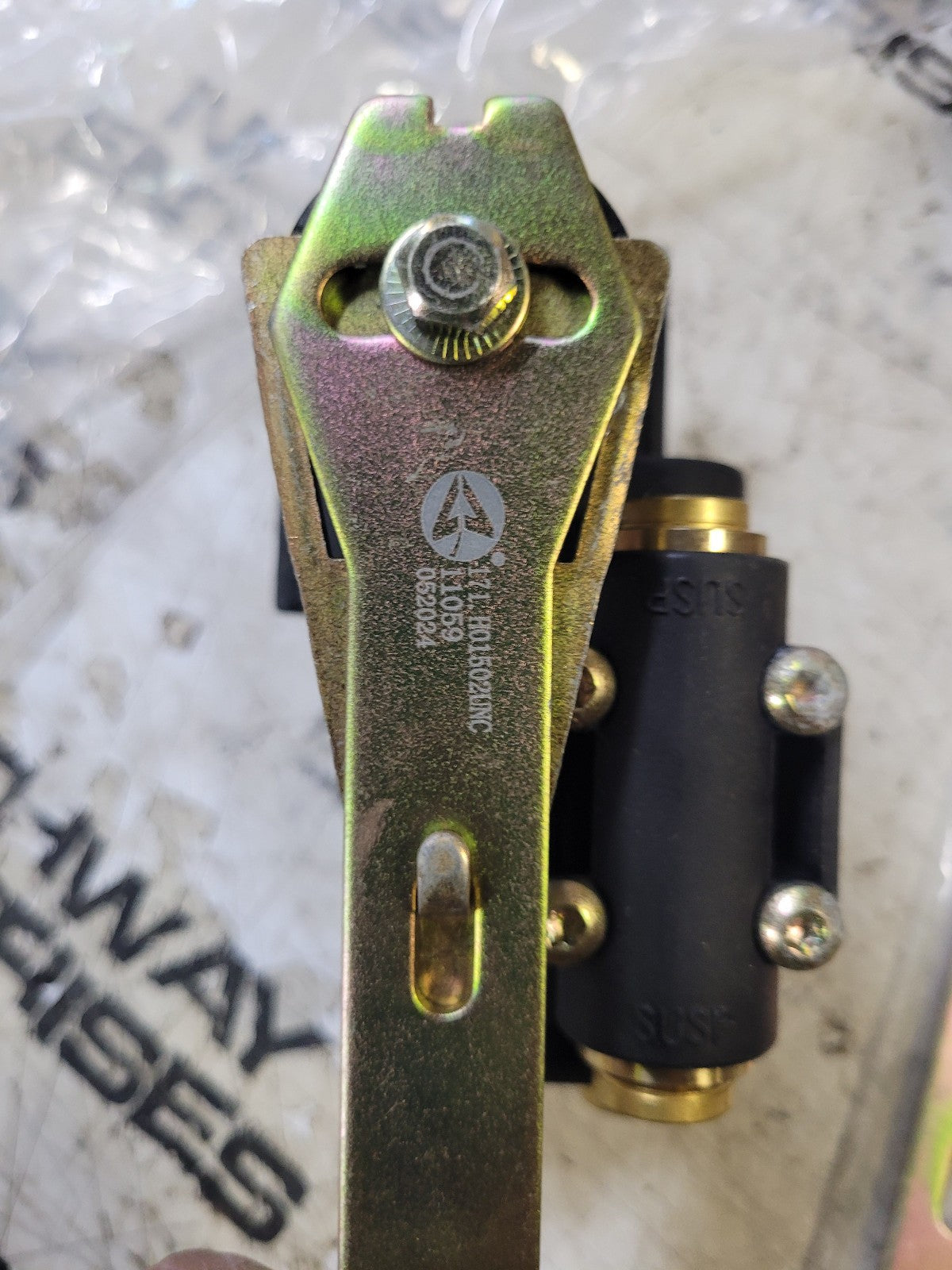 HAD1502UNC Height Control Valve Trailer with Integral Dump 171.H01502UNC