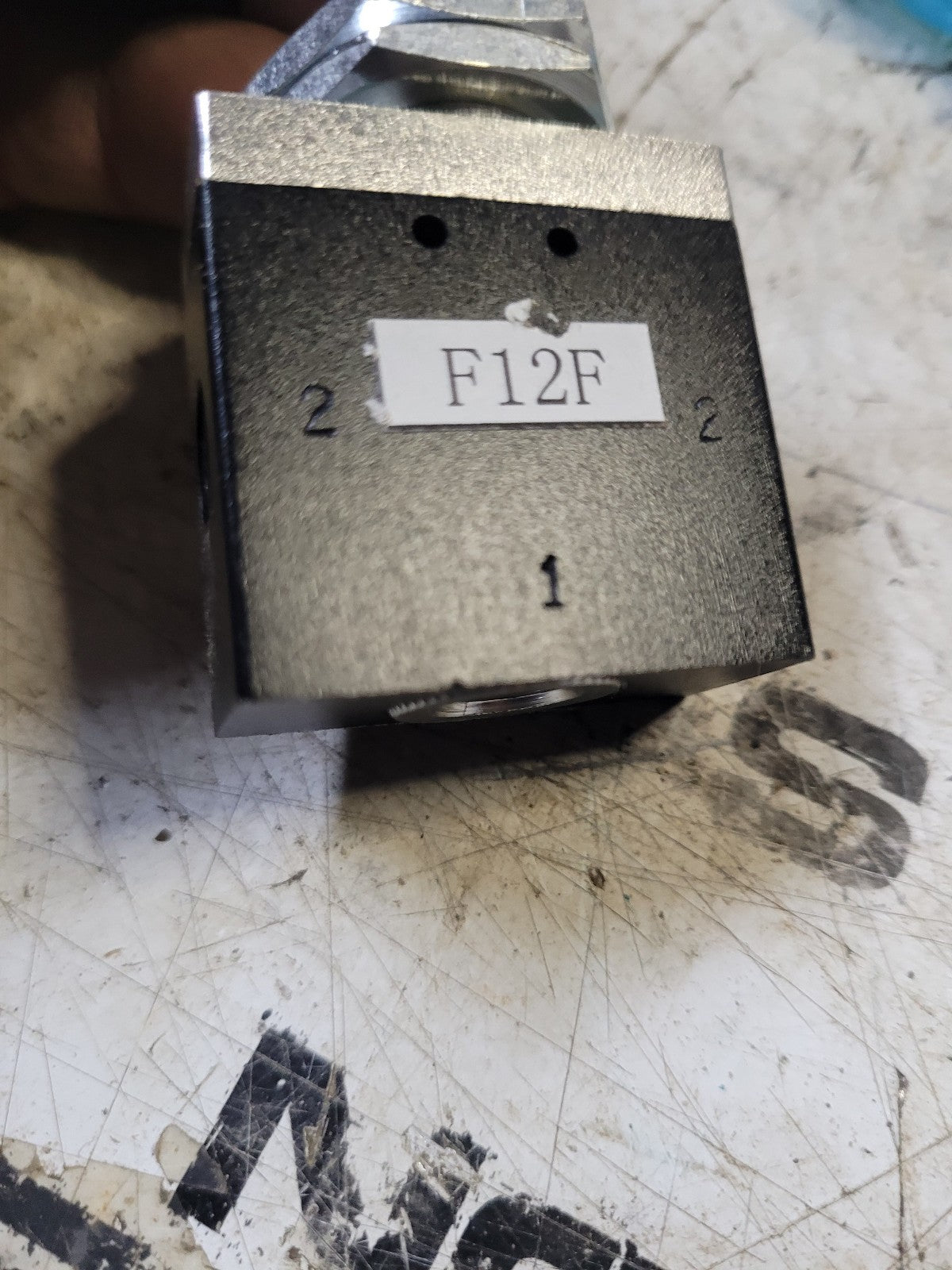 Buyers Products BAV020T Toggle Valve Only, Momentary Switch