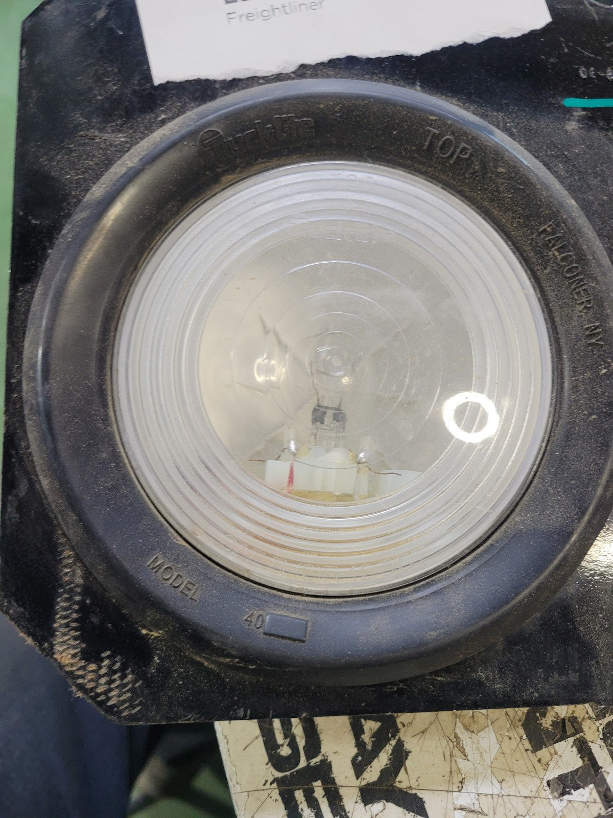 06-83649-000 Freightliner Genuine OEM Taillight Set