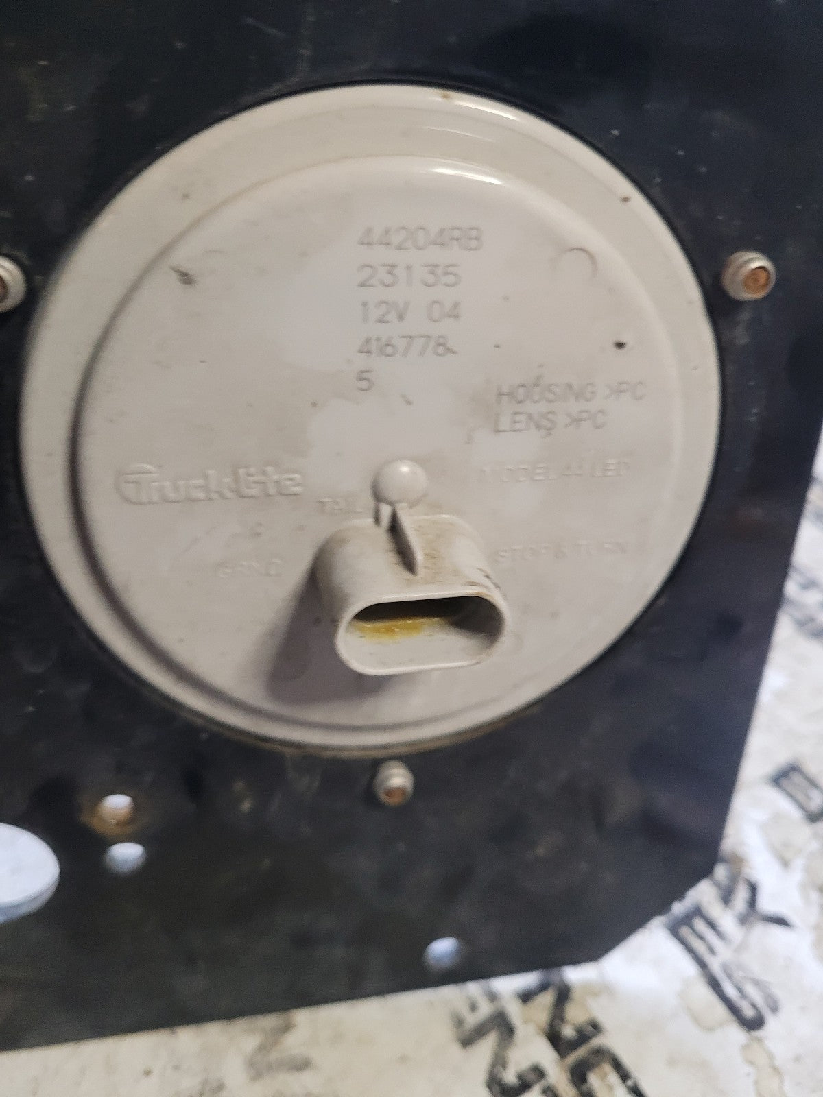 06-95121-000 Freightliner Genuine OEM Taillight Set