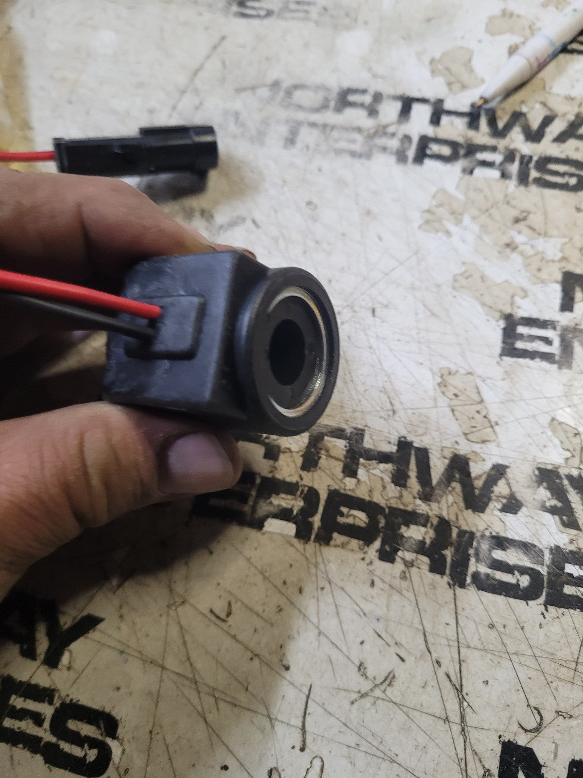 F431900 JOHN DEERE COIL