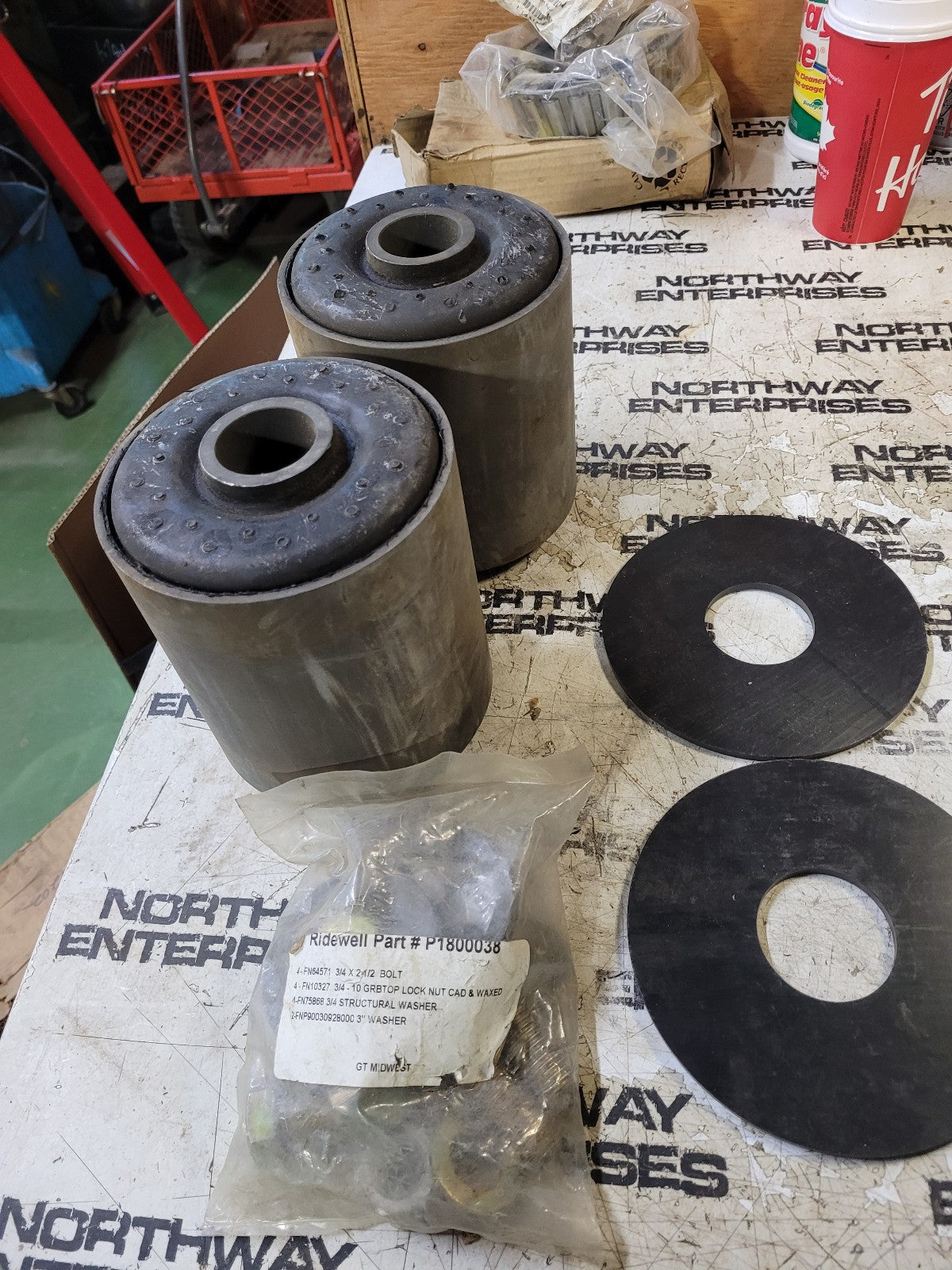 Ridewell 6040029 Bushing Kit REF10 BOLTS MISSING