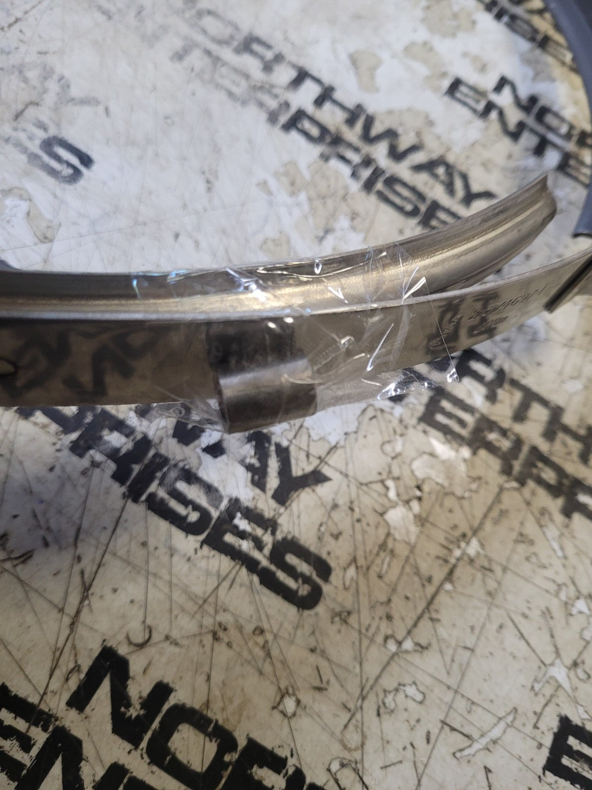 21574697 VOLVO DPF CLAMP