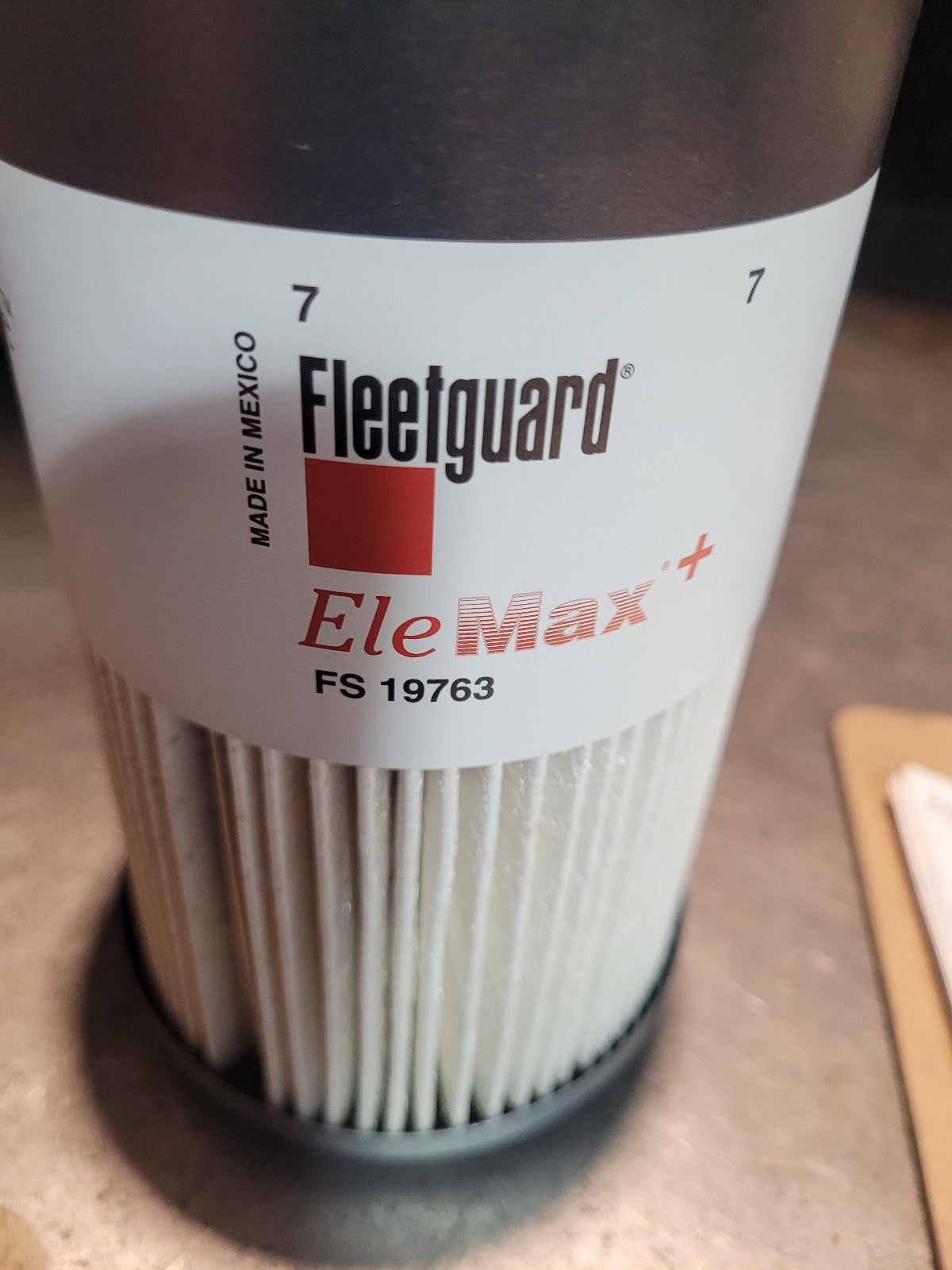 FS19763 FLEETGUARD FUEL FILTER WATER SEPARATOR