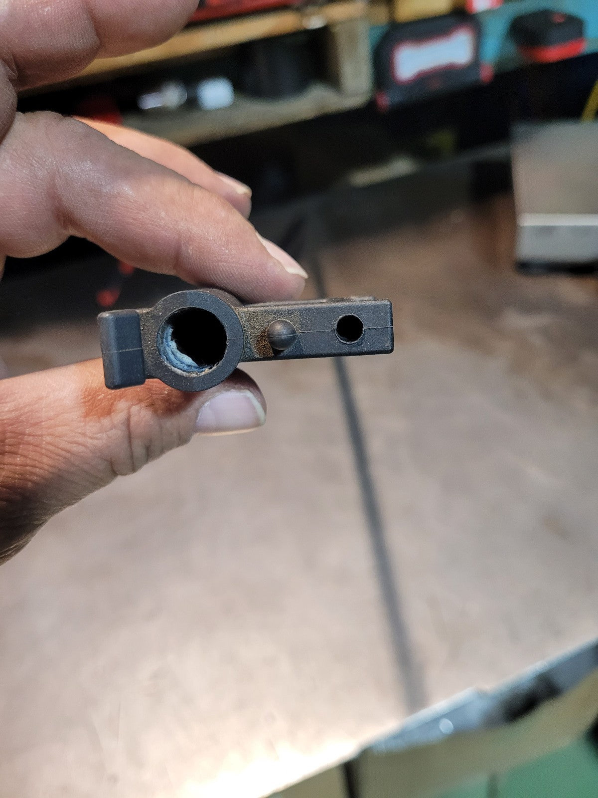 VOE11129271 Volvo Dipstick Tube 11129271