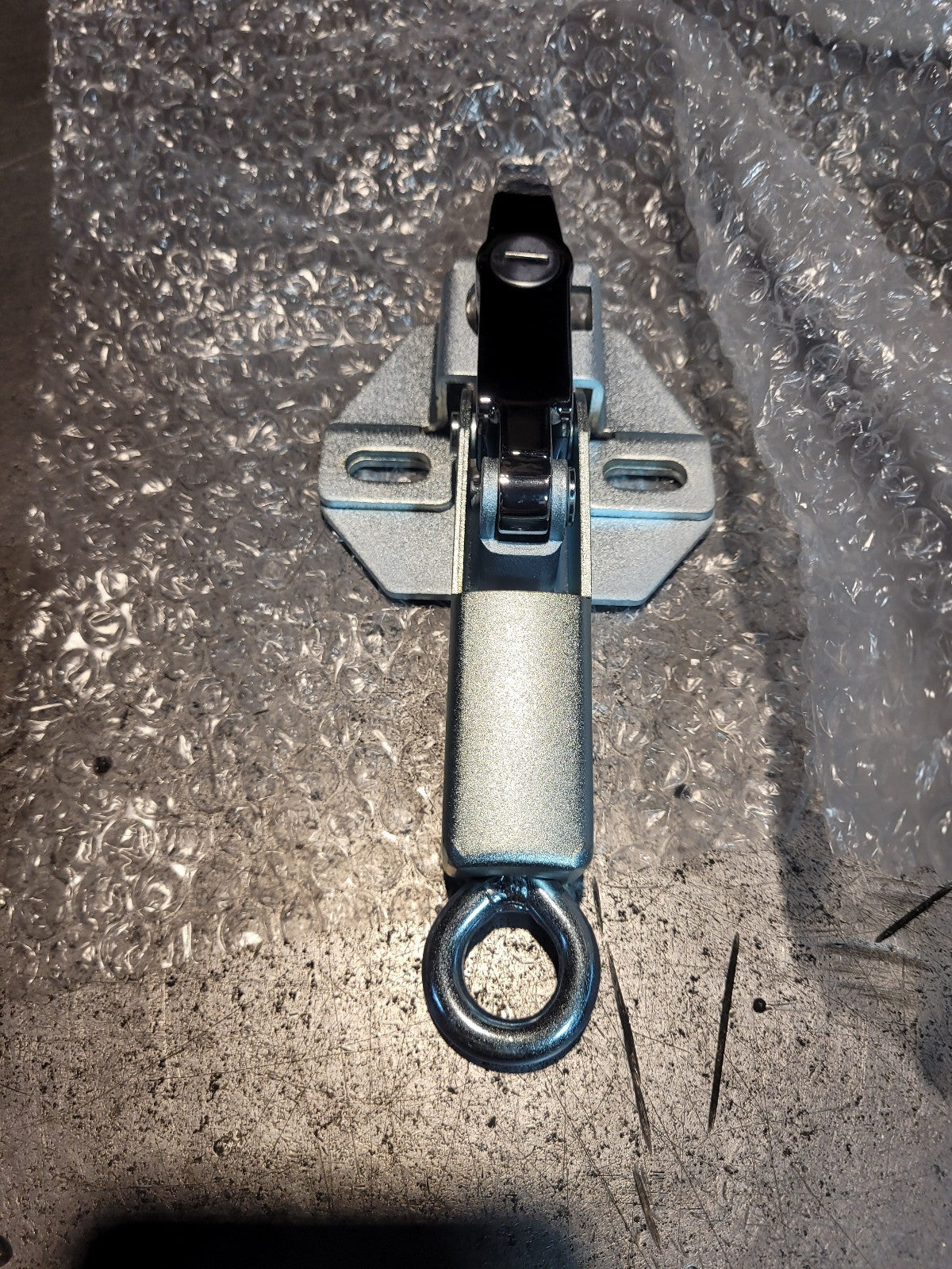 207-54-43833 KOMATSU DOOR CATCHER