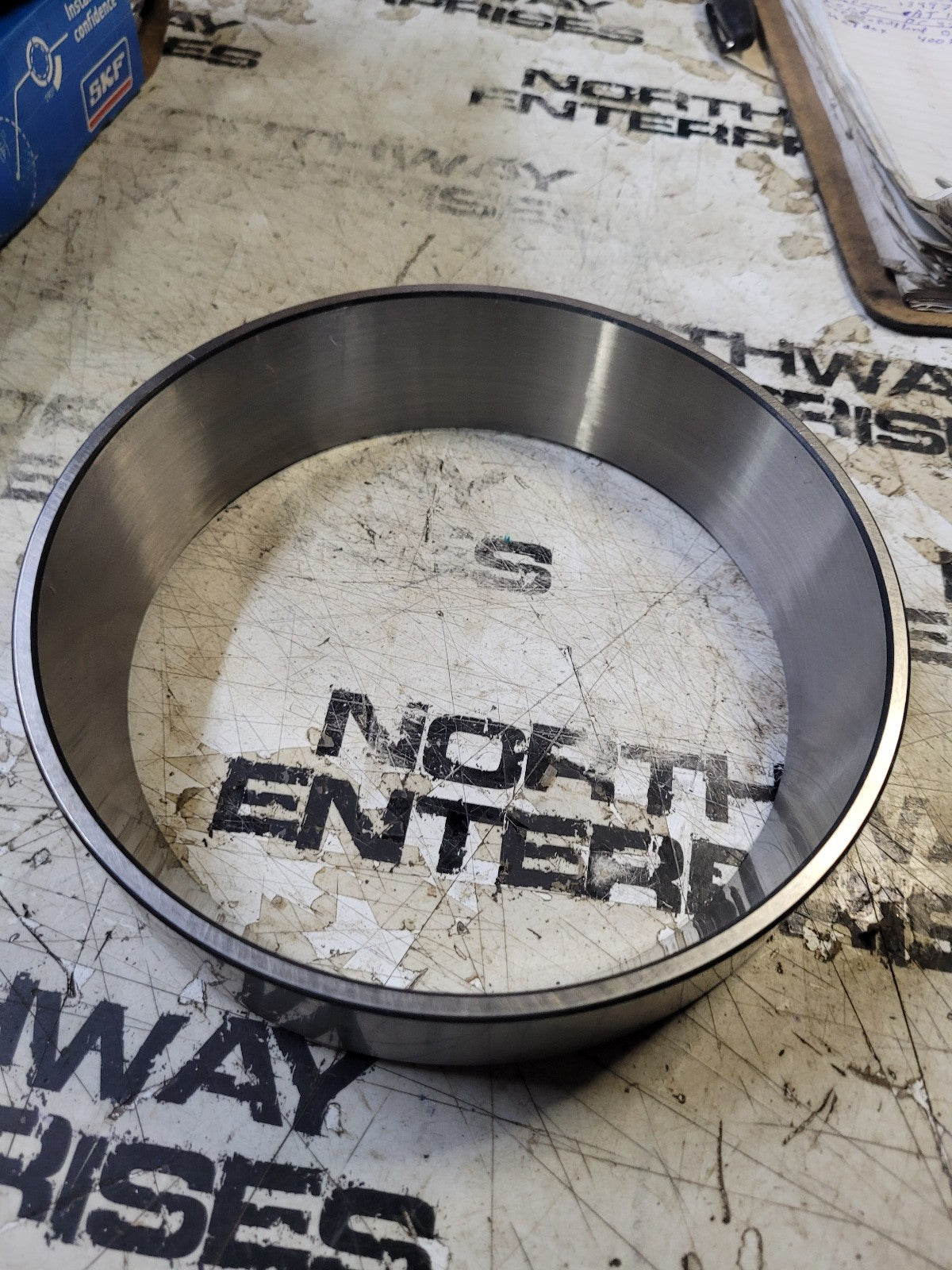 SET 403VH BEARING AND RACE SET SKF