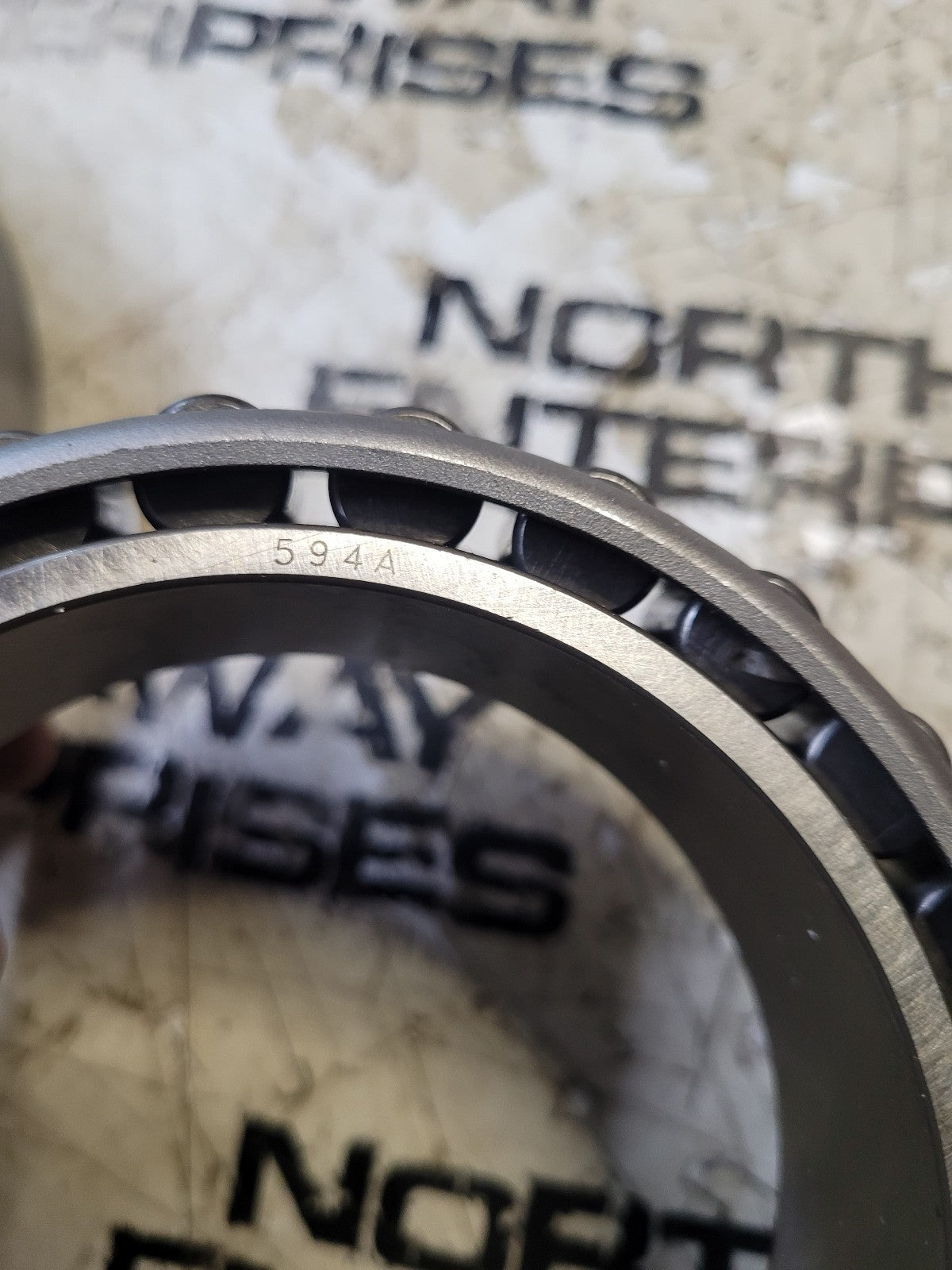 SET 403VH BEARING AND RACE SET SKF