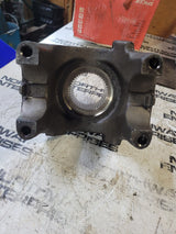 Spicer End Yoke 250-4-21-1 SPL250 Series, Steel, 46 Spline