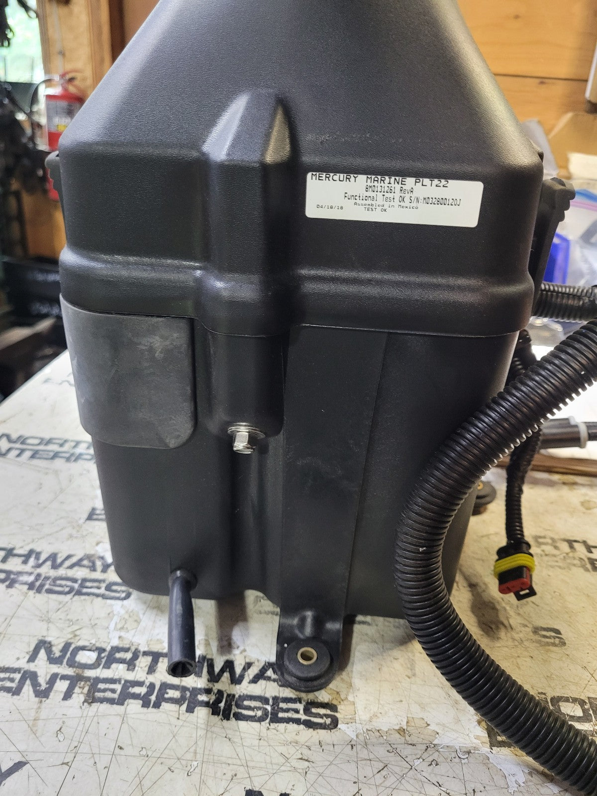 NEW Mercury Verado Power Steering Pump 8M0131261