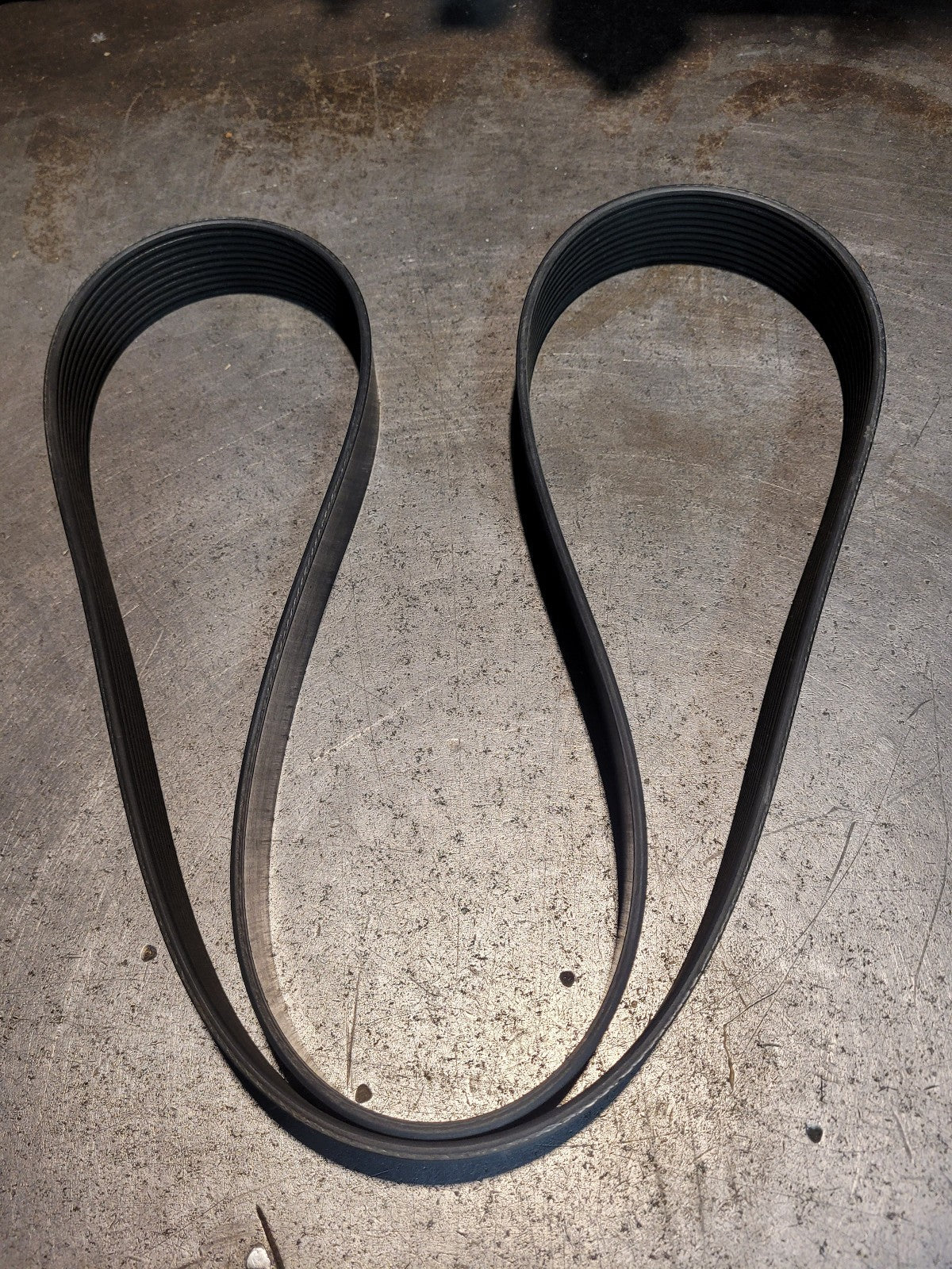 01-32731-635 ALLIANCE BELT PETERBILT