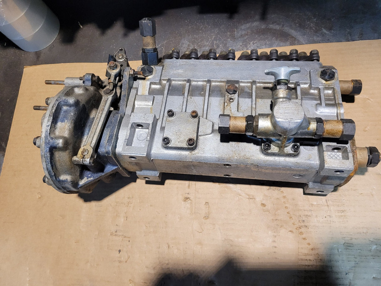 Sigma Diesel Injection Pump RM 8D130ss 7236 1