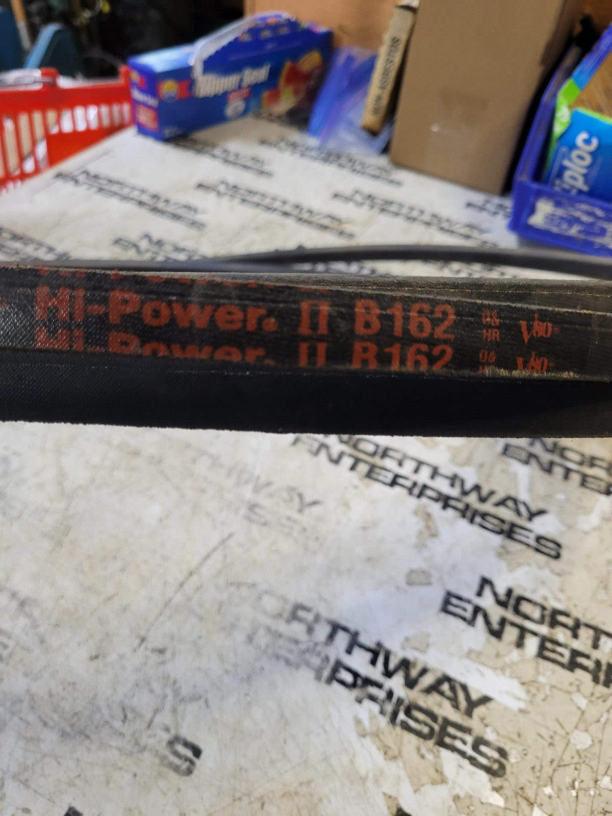 B162 GATES V-BELT 165" L x 21/32" W x 7/16"