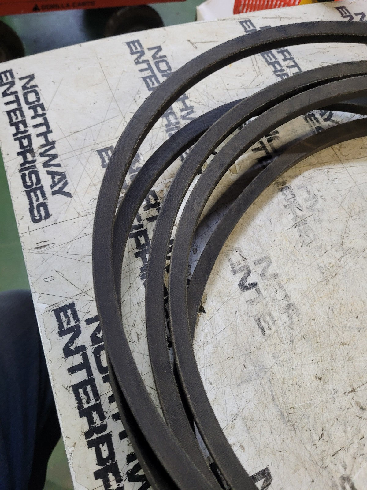 B240 5L2430 UNIMATCH BELT 5/8 x 243in V-Belt