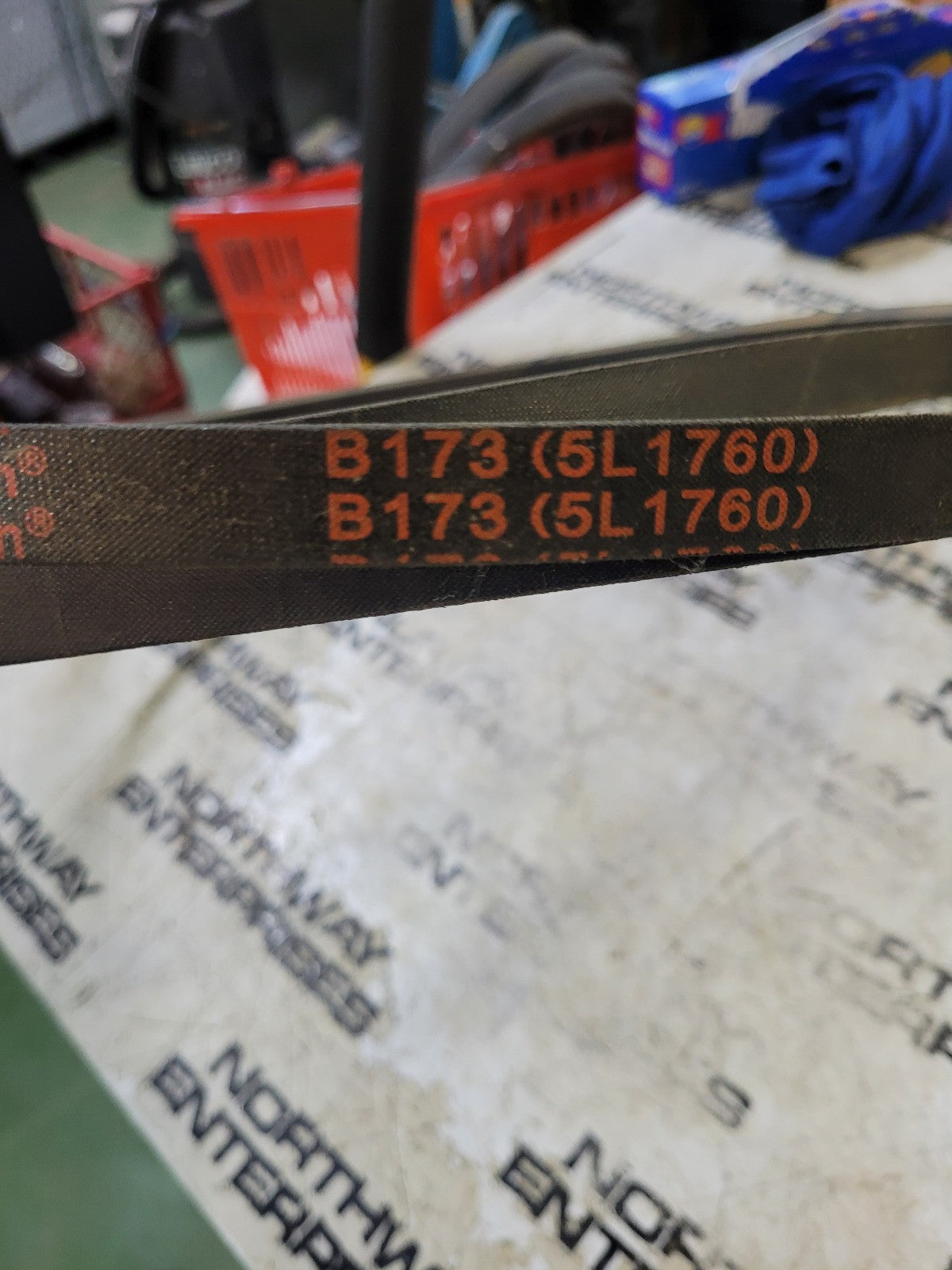 B173 5/8 x 176in V-Belt UNIMATCH B173-(5L1760)